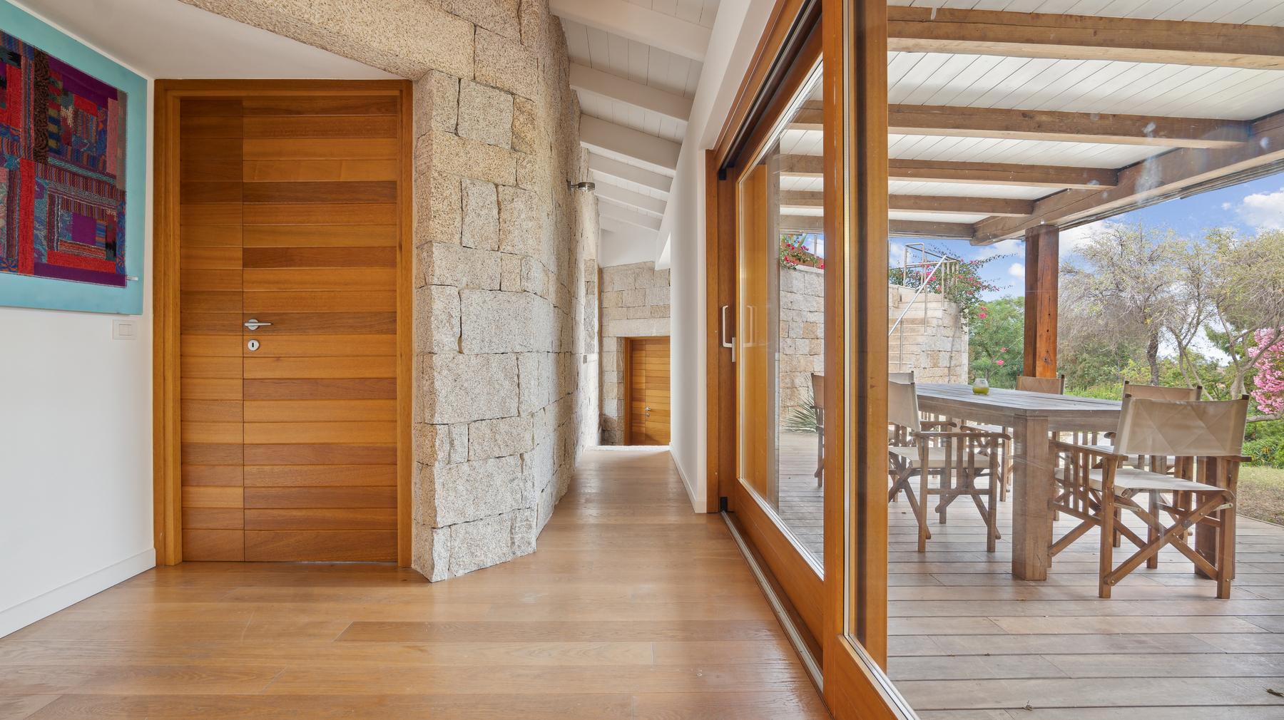 5 Bedroom Villa/Townhouse's Image 11