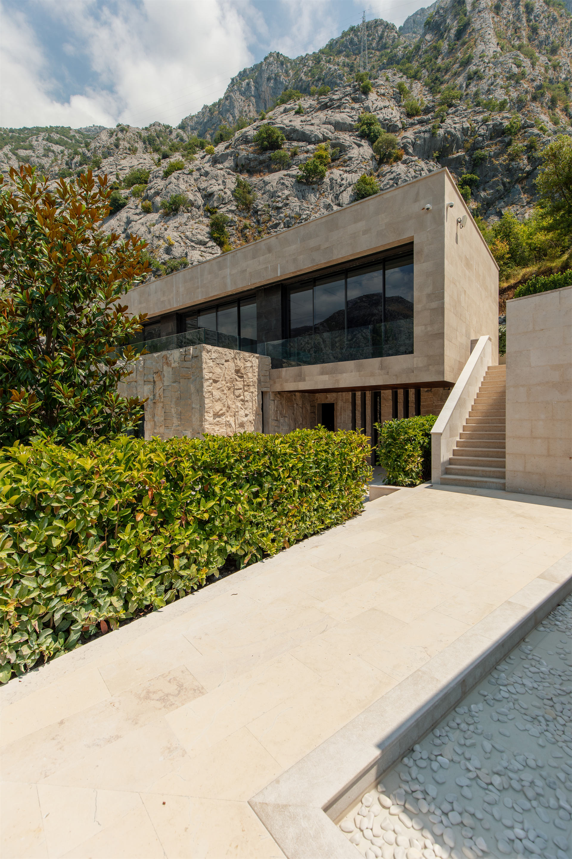 4 Bedroom Villa/Townhouse's Image 25