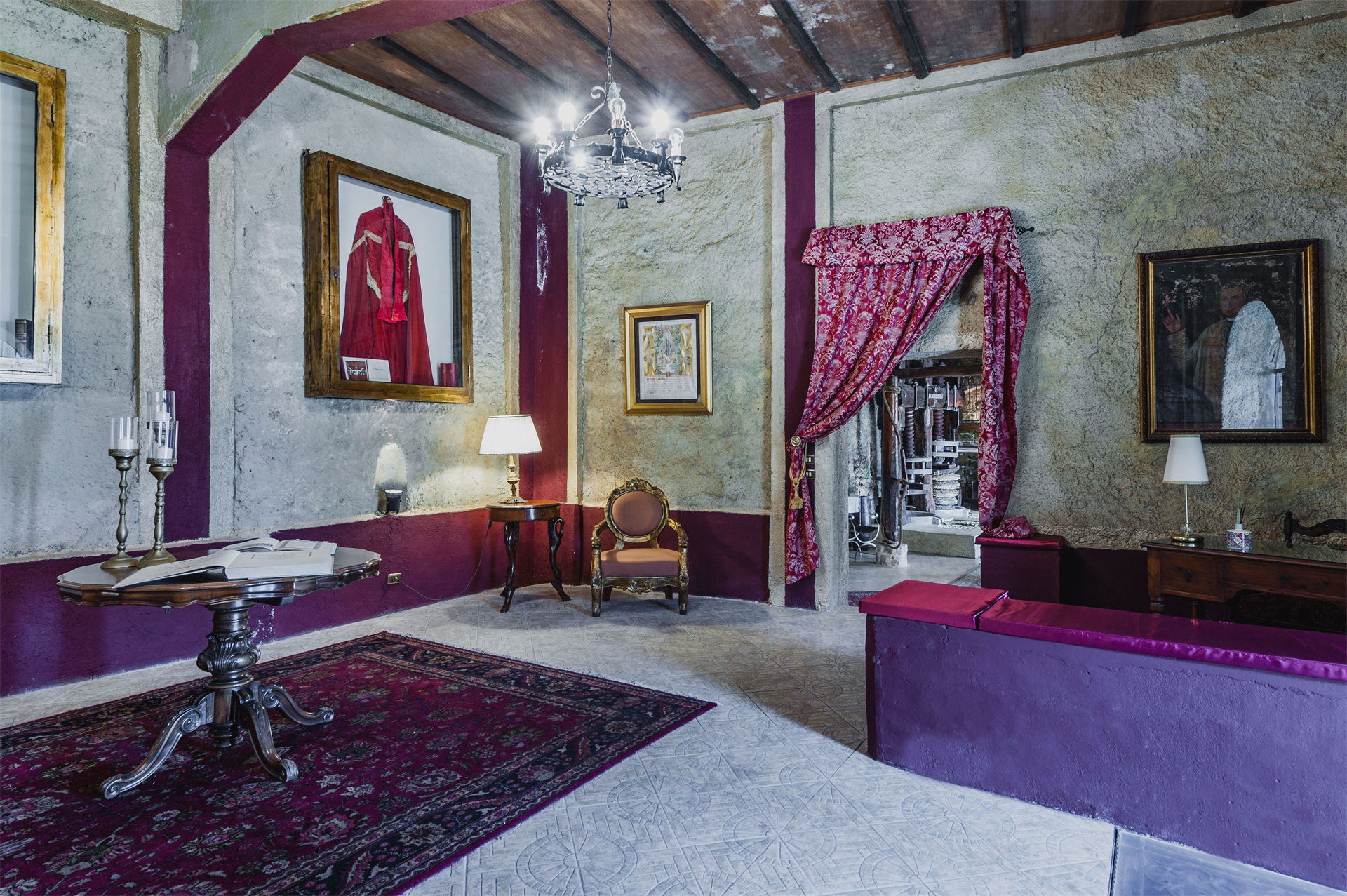20 Bedroom Villa/Townhouse's Image 5