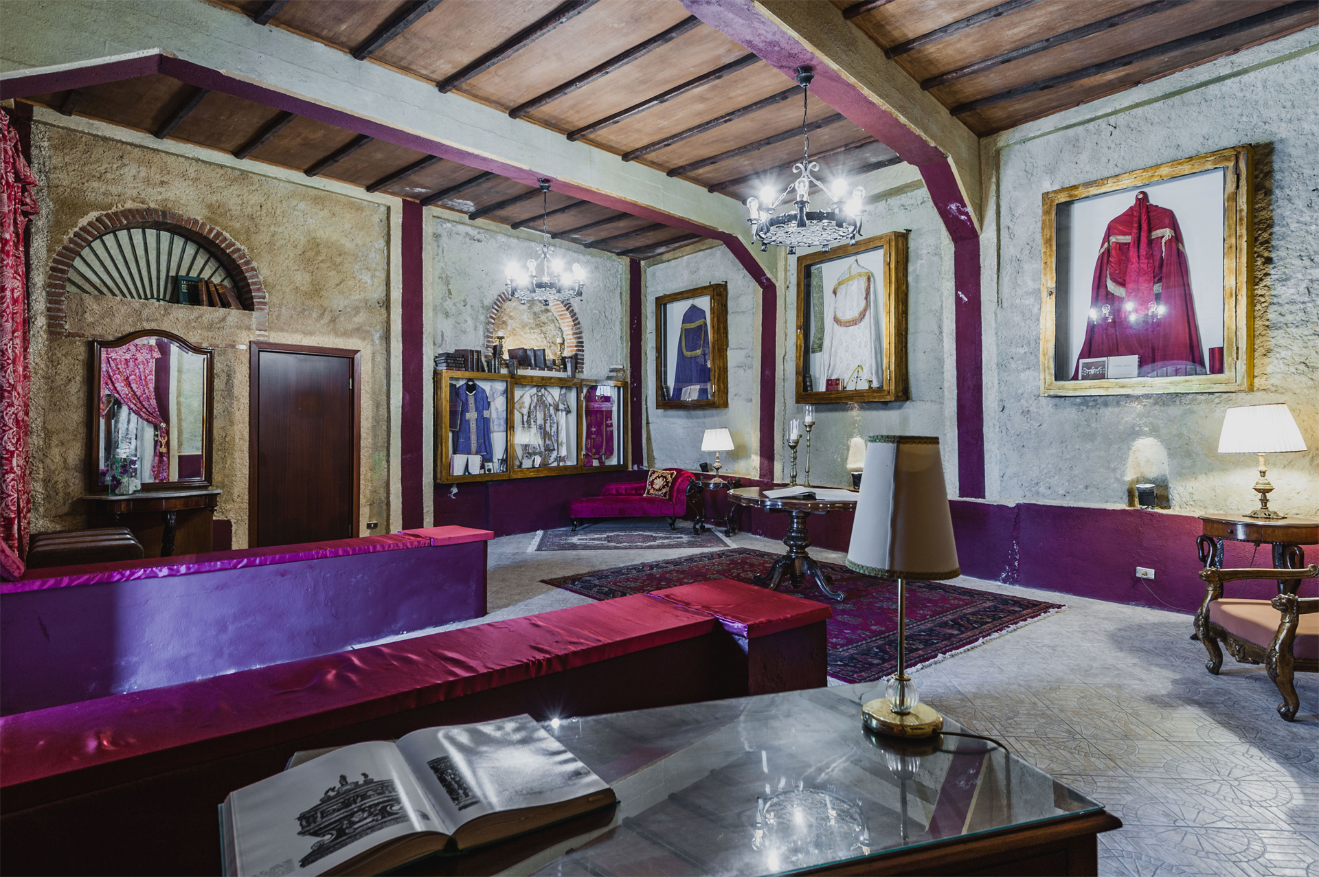 20 Bedroom Villa/Townhouse's Image 4