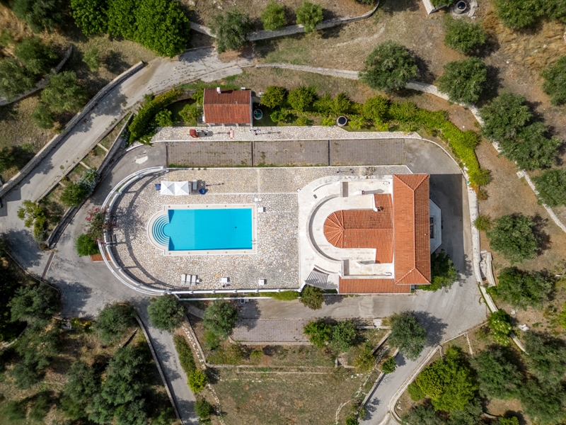 7 Bedroom Villa/Townhouse's Image 8