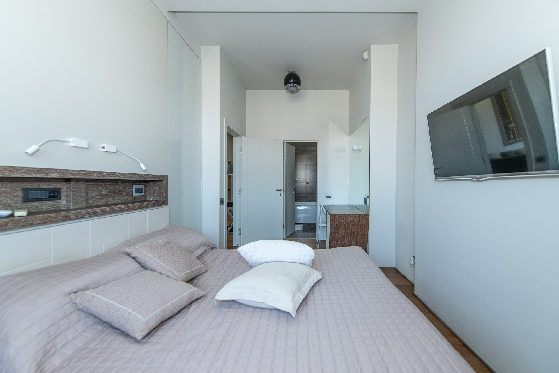 3 Bedroom Apartment/Flat's Image 6