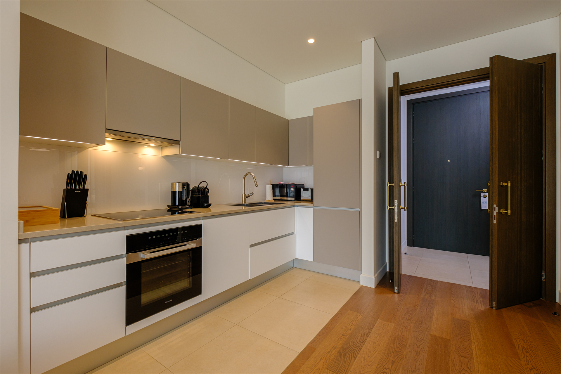 1 Bedroom Apartment/Flat's Image 5