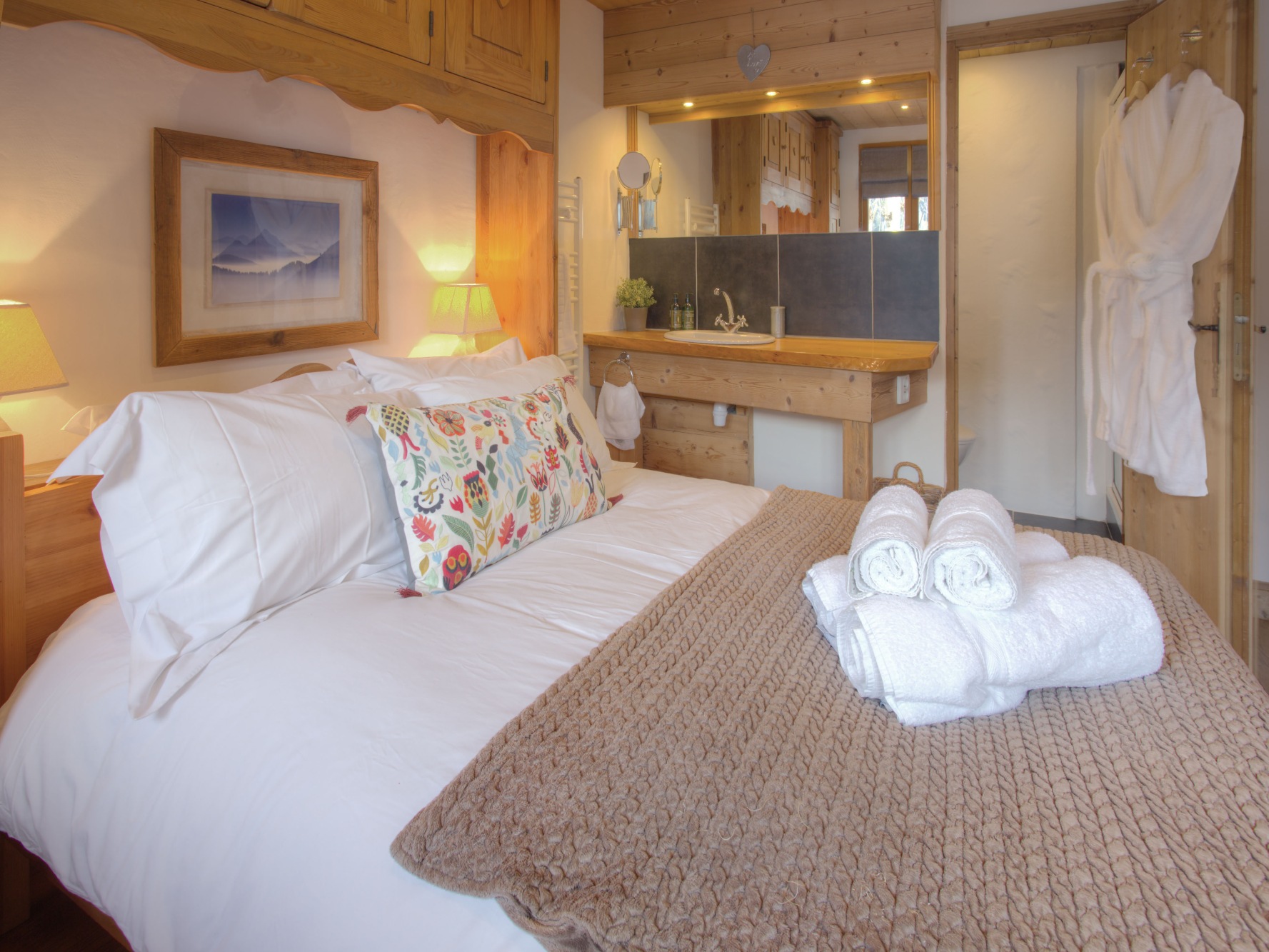 8 Bedroom Chalet's Image 8