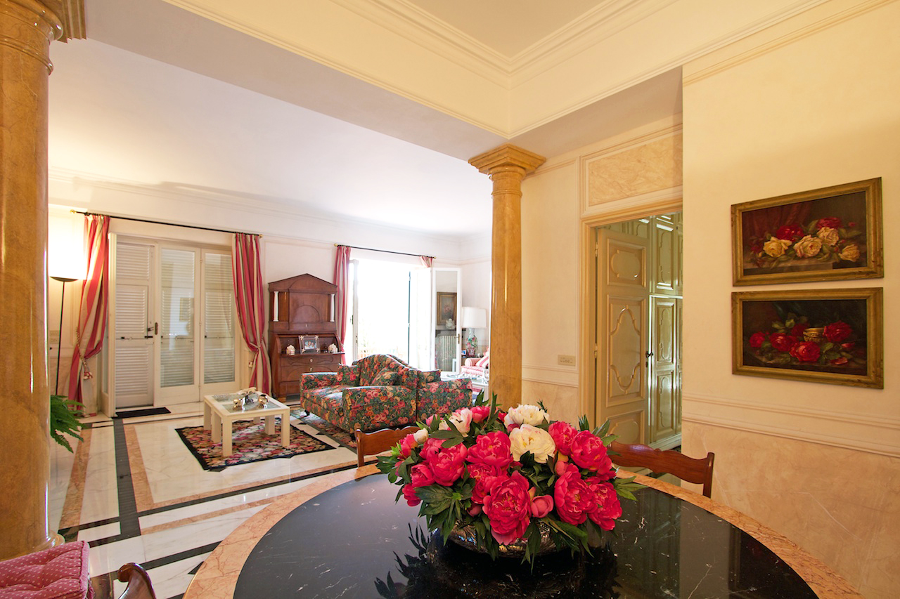 4 Bedroom Villa/Townhouse's Image 11