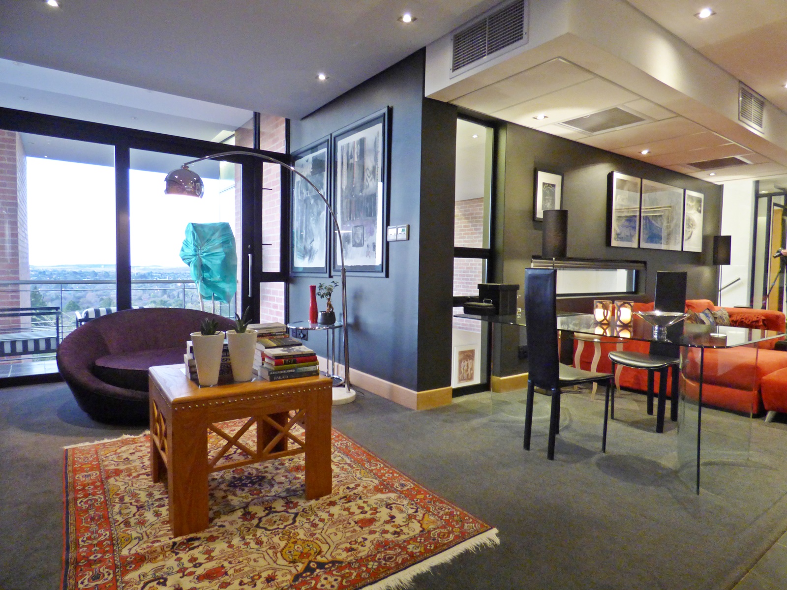 4 Bedroom Single Family Home/House's Image 9