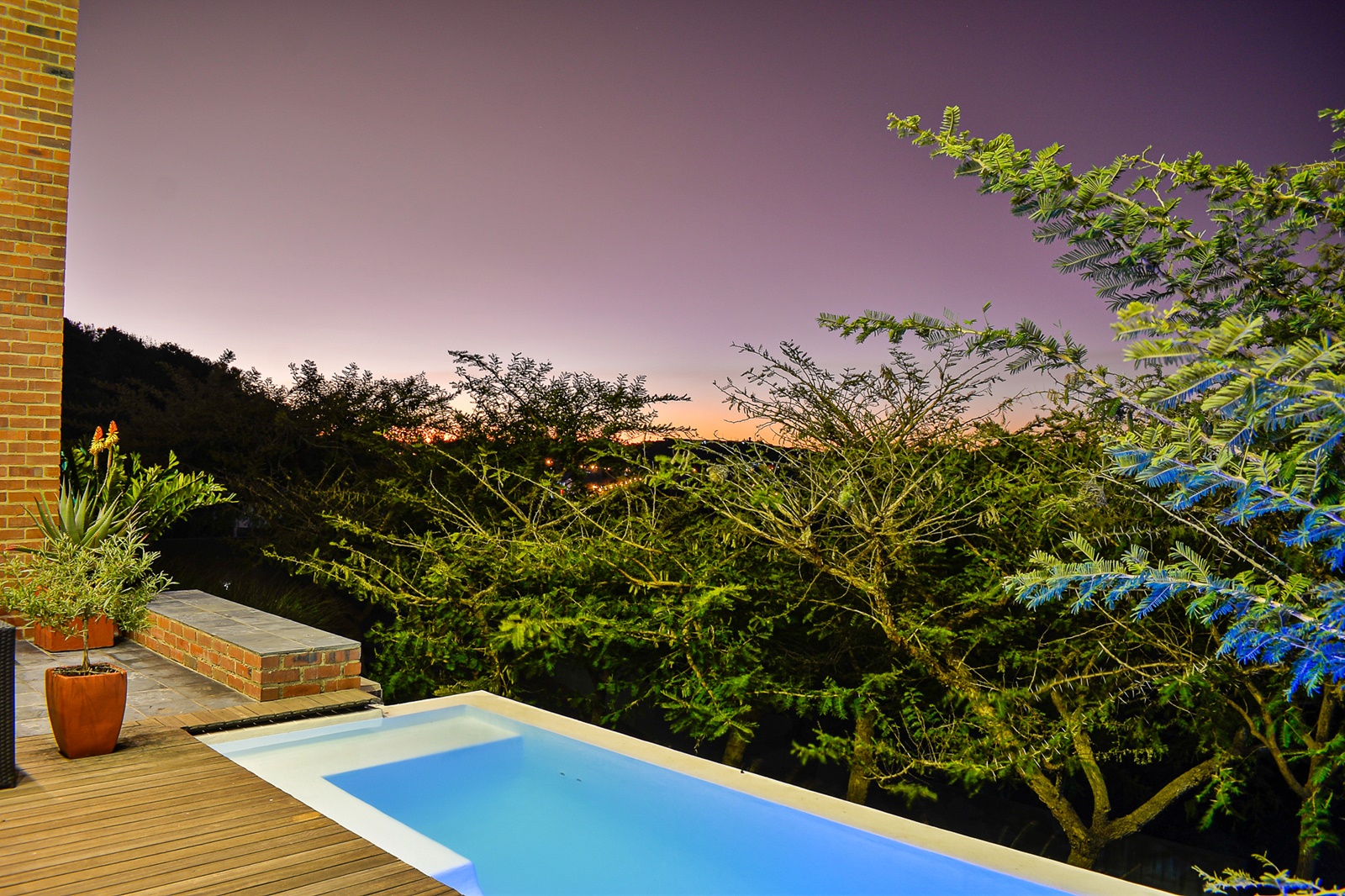 4 Bedroom Single Family Home/House's Image 3