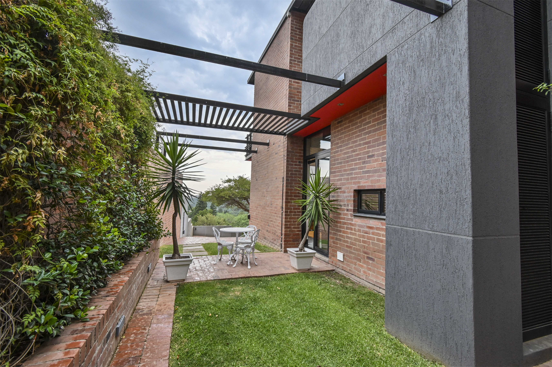 4 Bedroom Single Family Home/House's Image 20