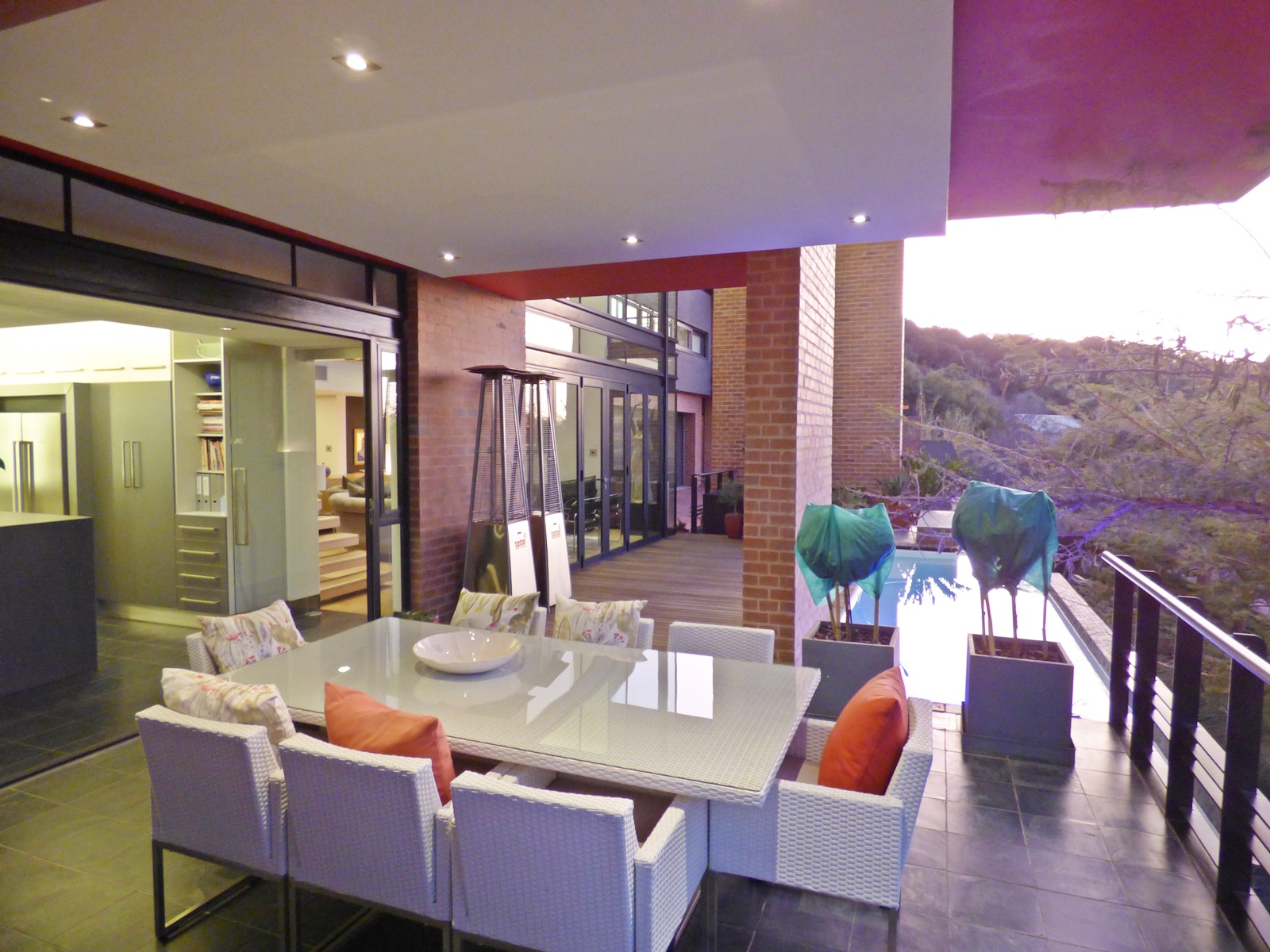 4 Bedroom Single Family Home/House's Image 6