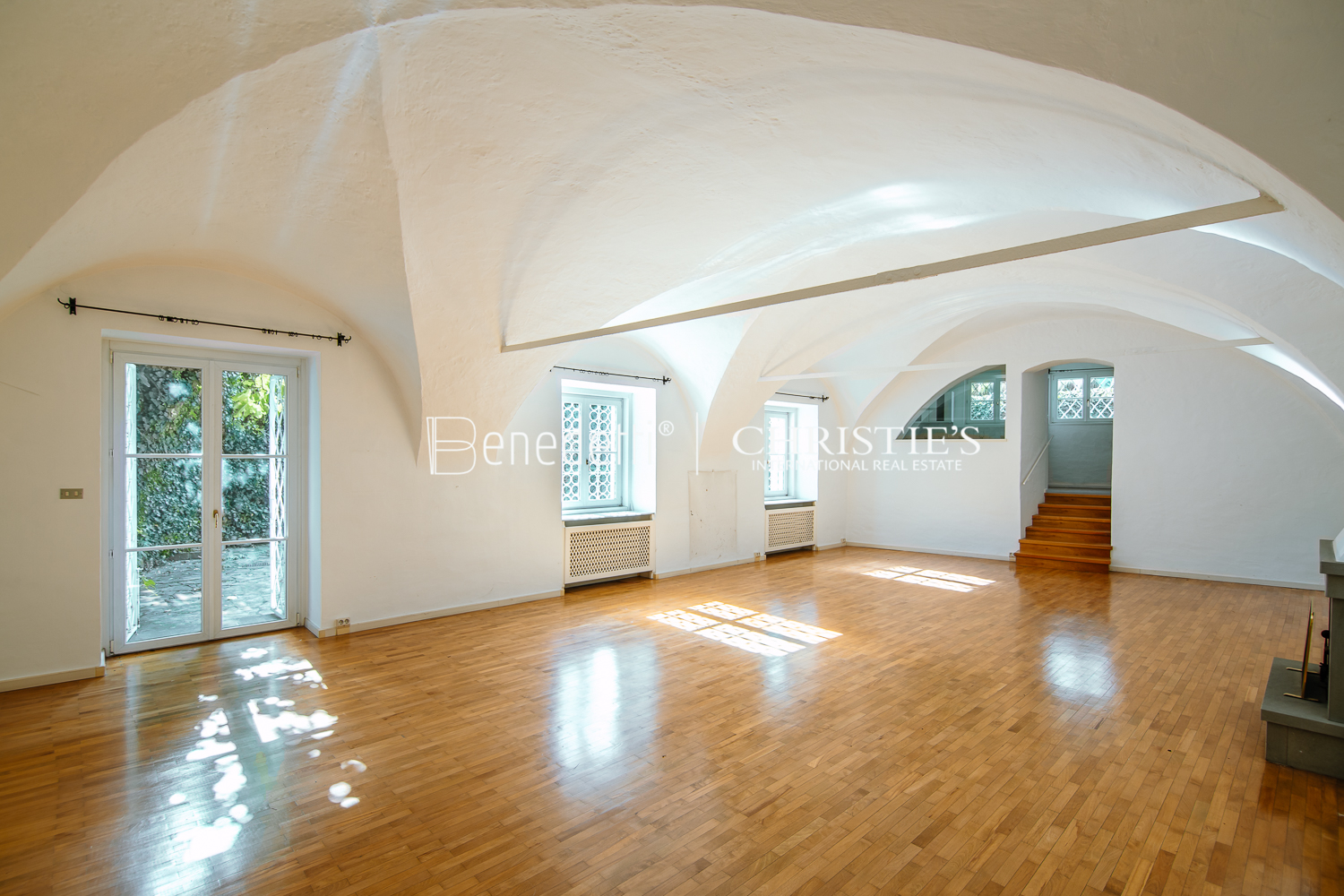 4 Bedroom Villa/Townhouse's Image 6