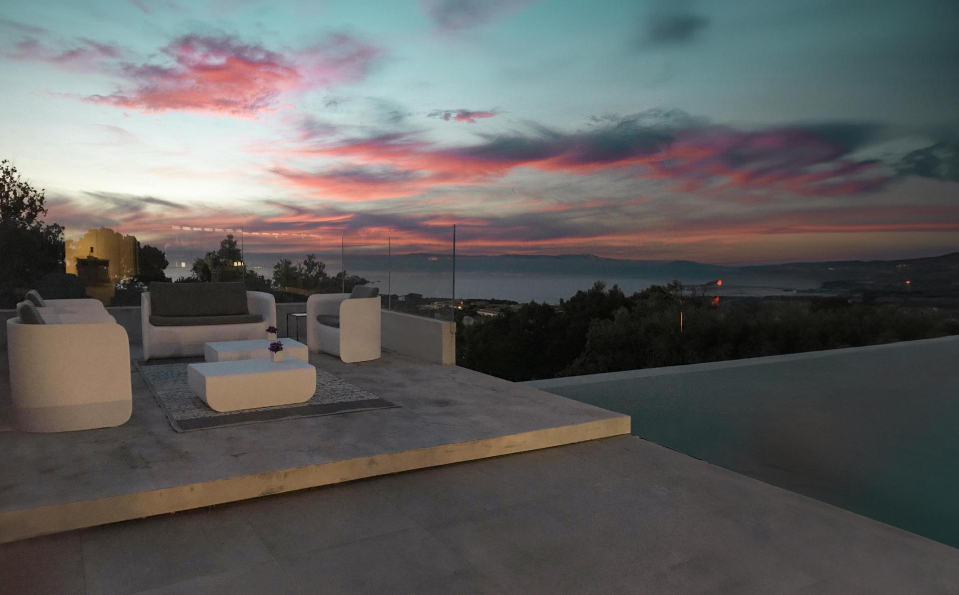 5 Bedroom Villa/Townhouse's Image 16