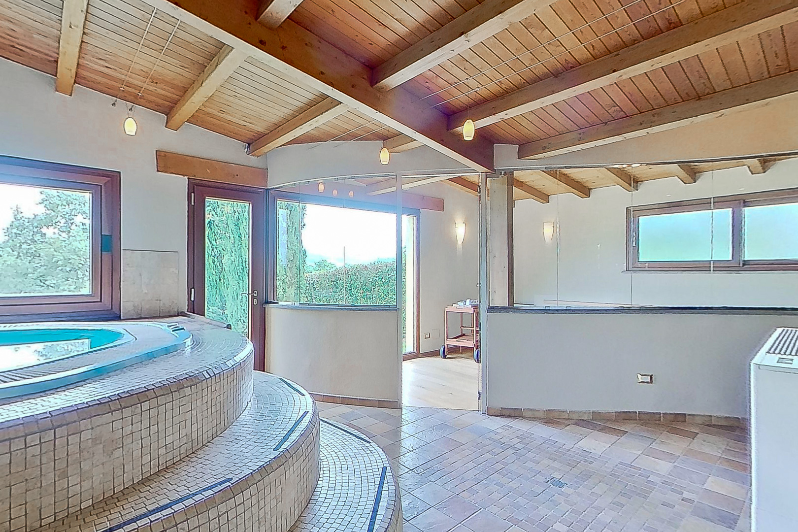 12 Bedroom Estate's Image 41