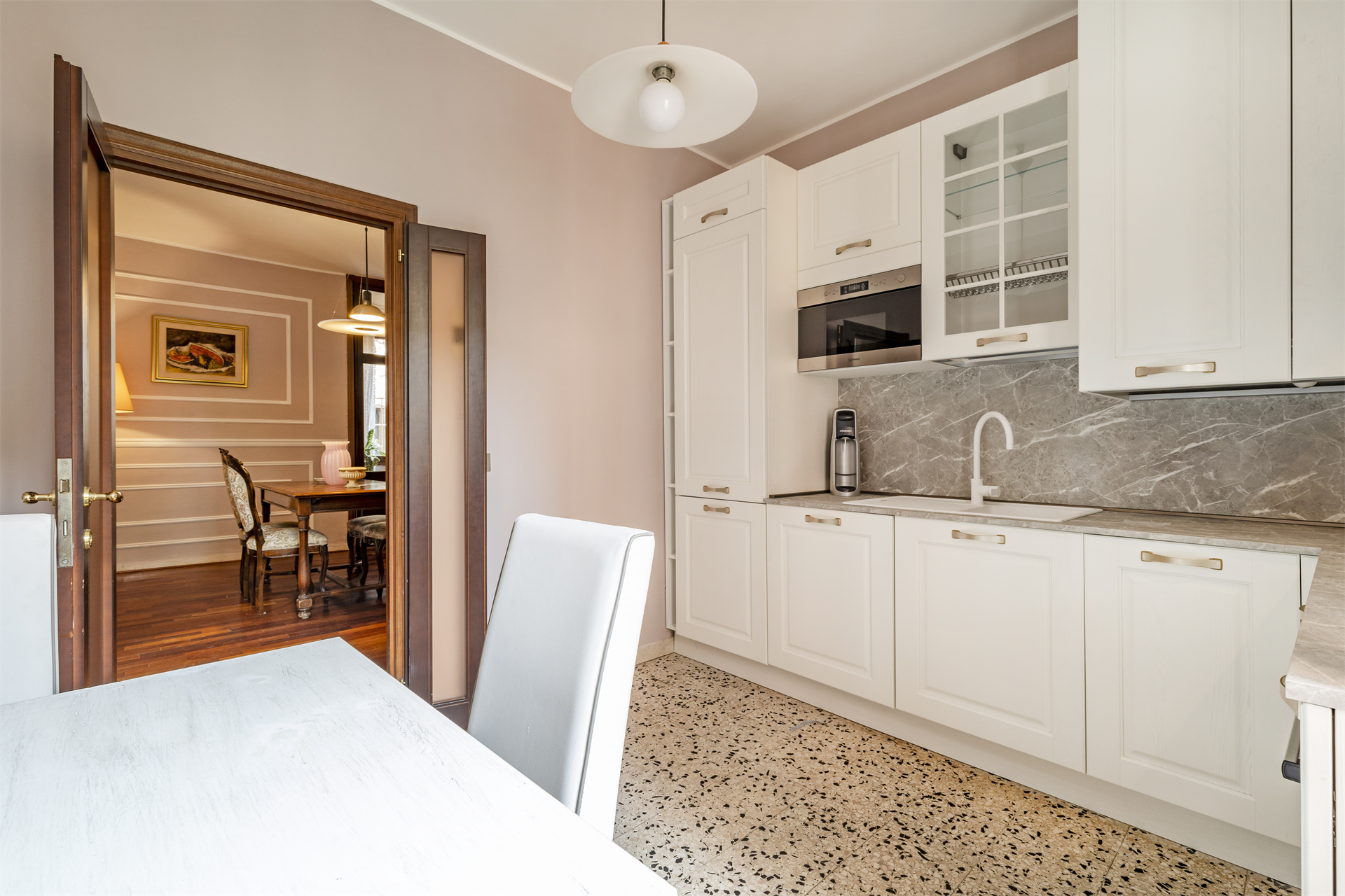 1 Bedroom Apartment/Flat's Image 8