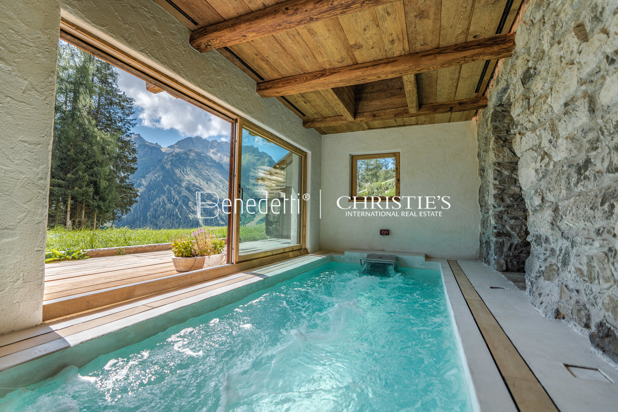 7 Bedroom Chalet's Image 21