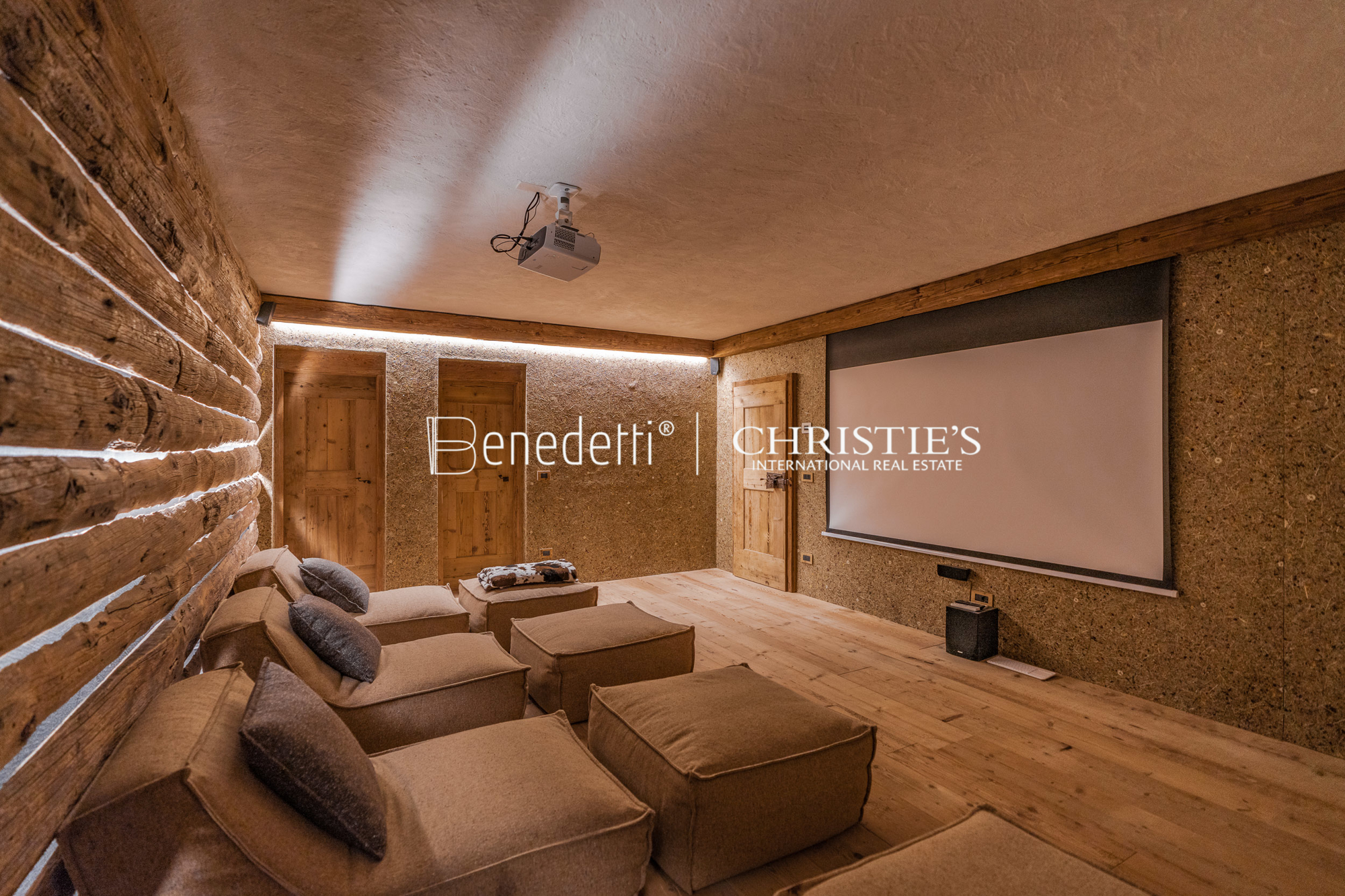 7 Bedroom Chalet's Image 25