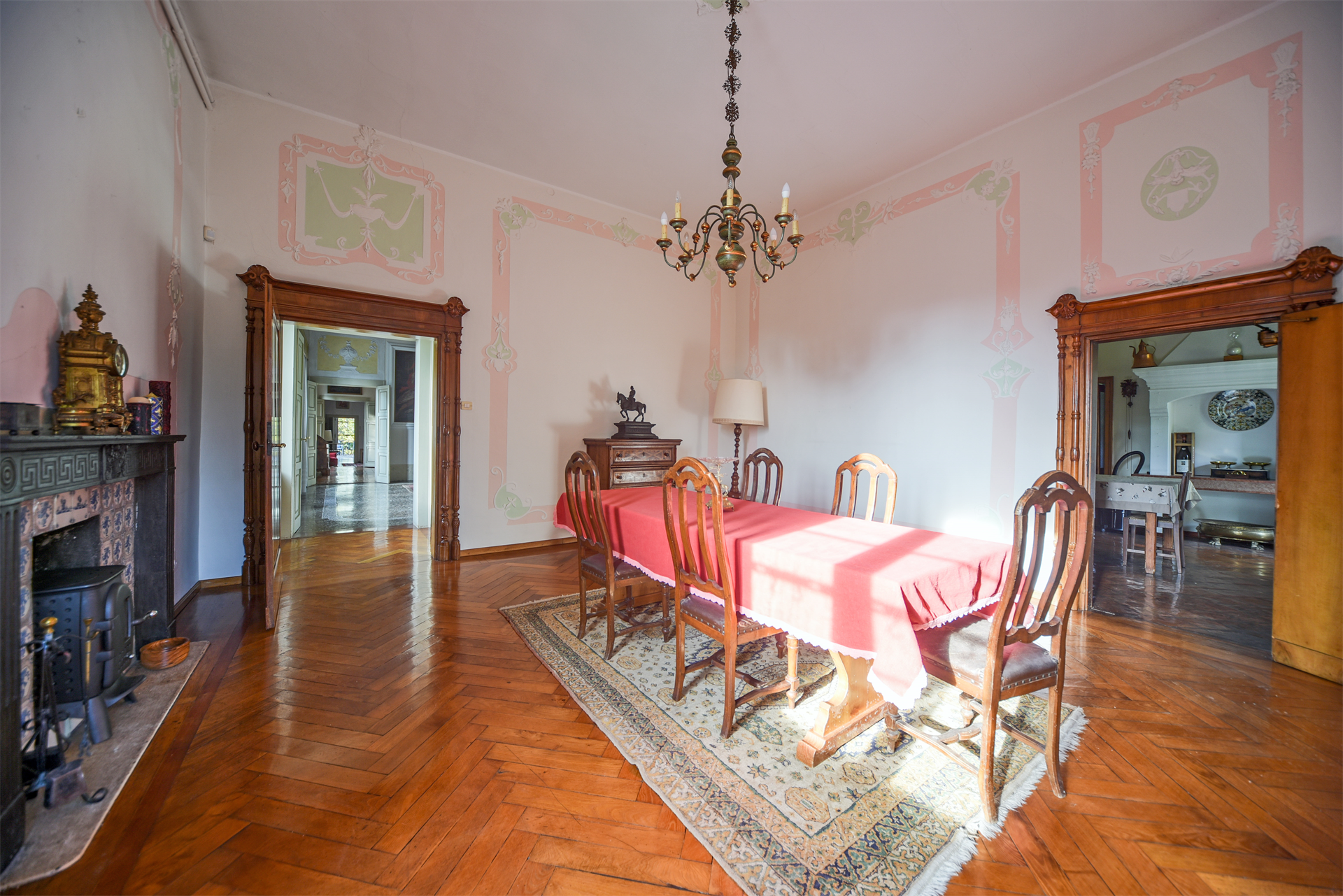 4 Bedroom Villa/Townhouse's Image 9
