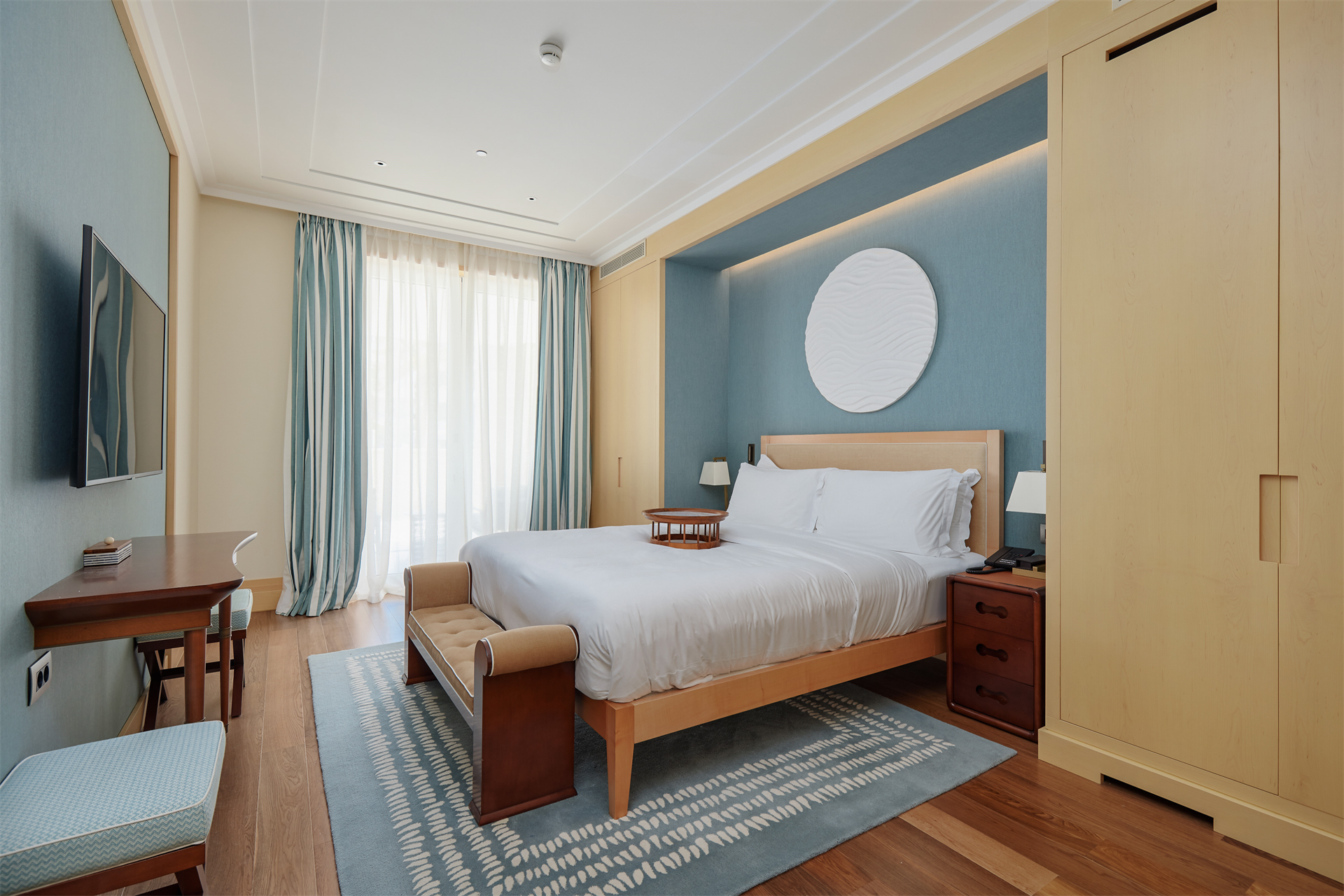 3 Bedroom Apartment/Flat's Image 4