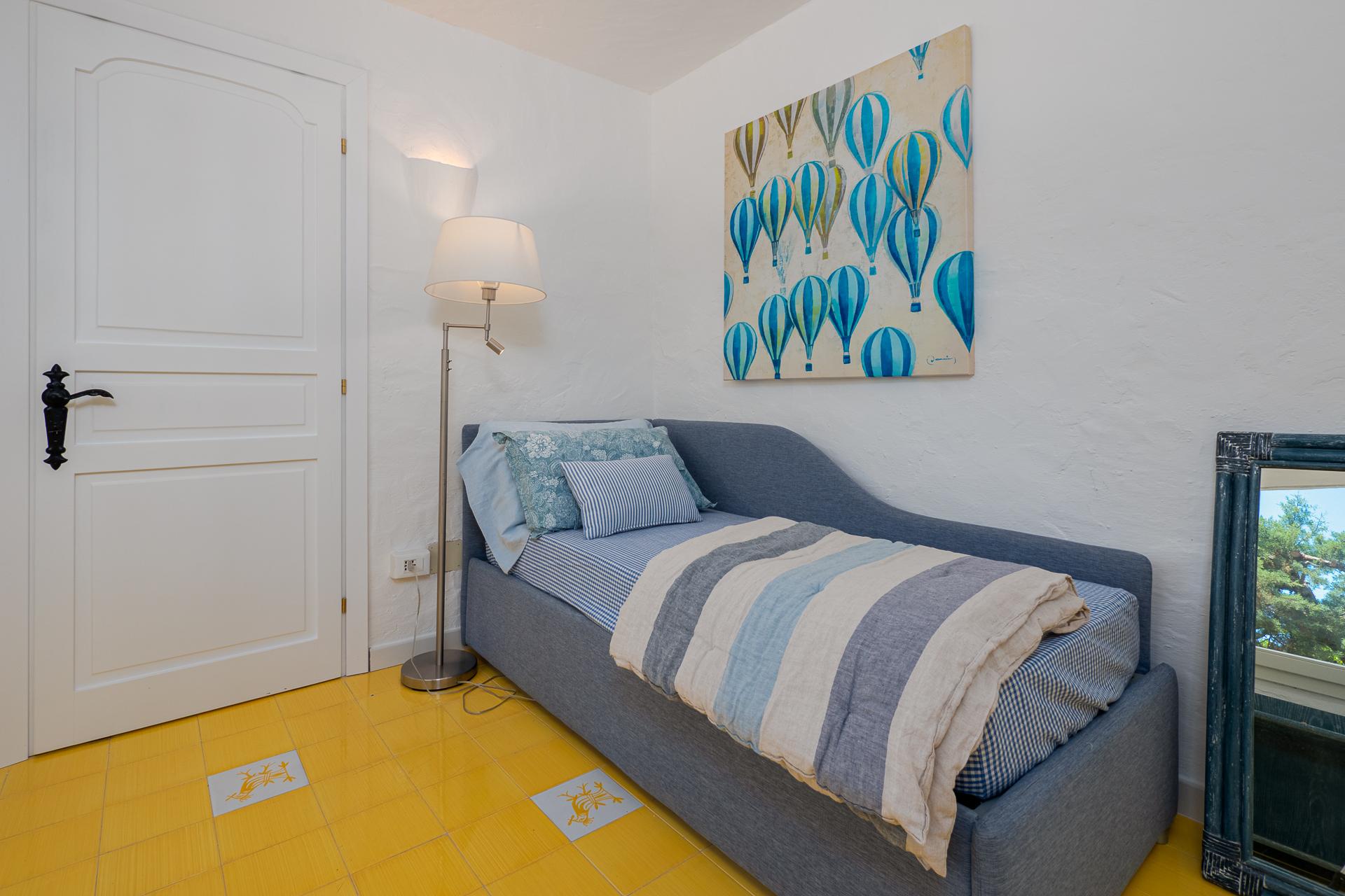 4 Bedroom Villa/Townhouse's Image 12
