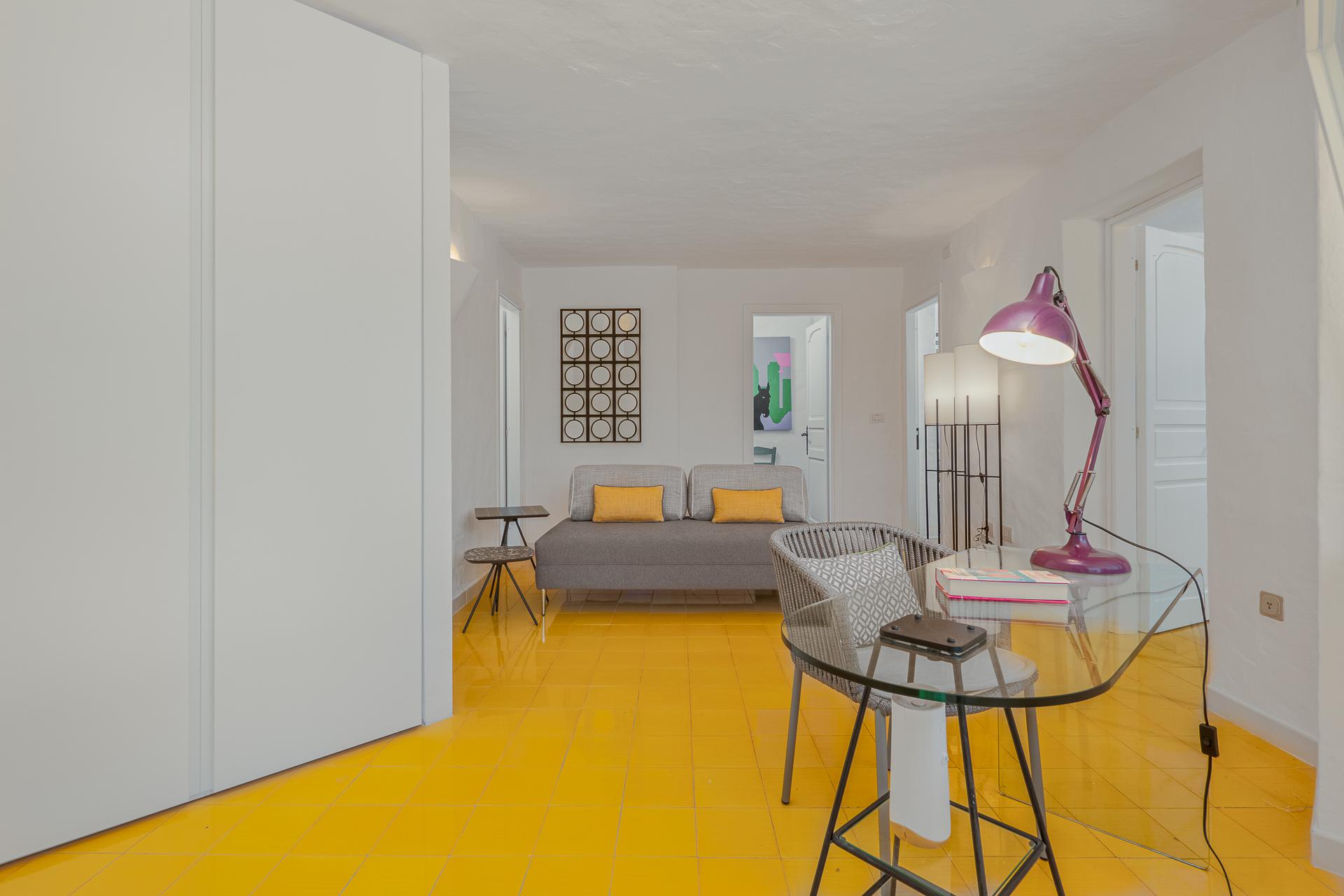 4 Bedroom Villa/Townhouse's Image 9