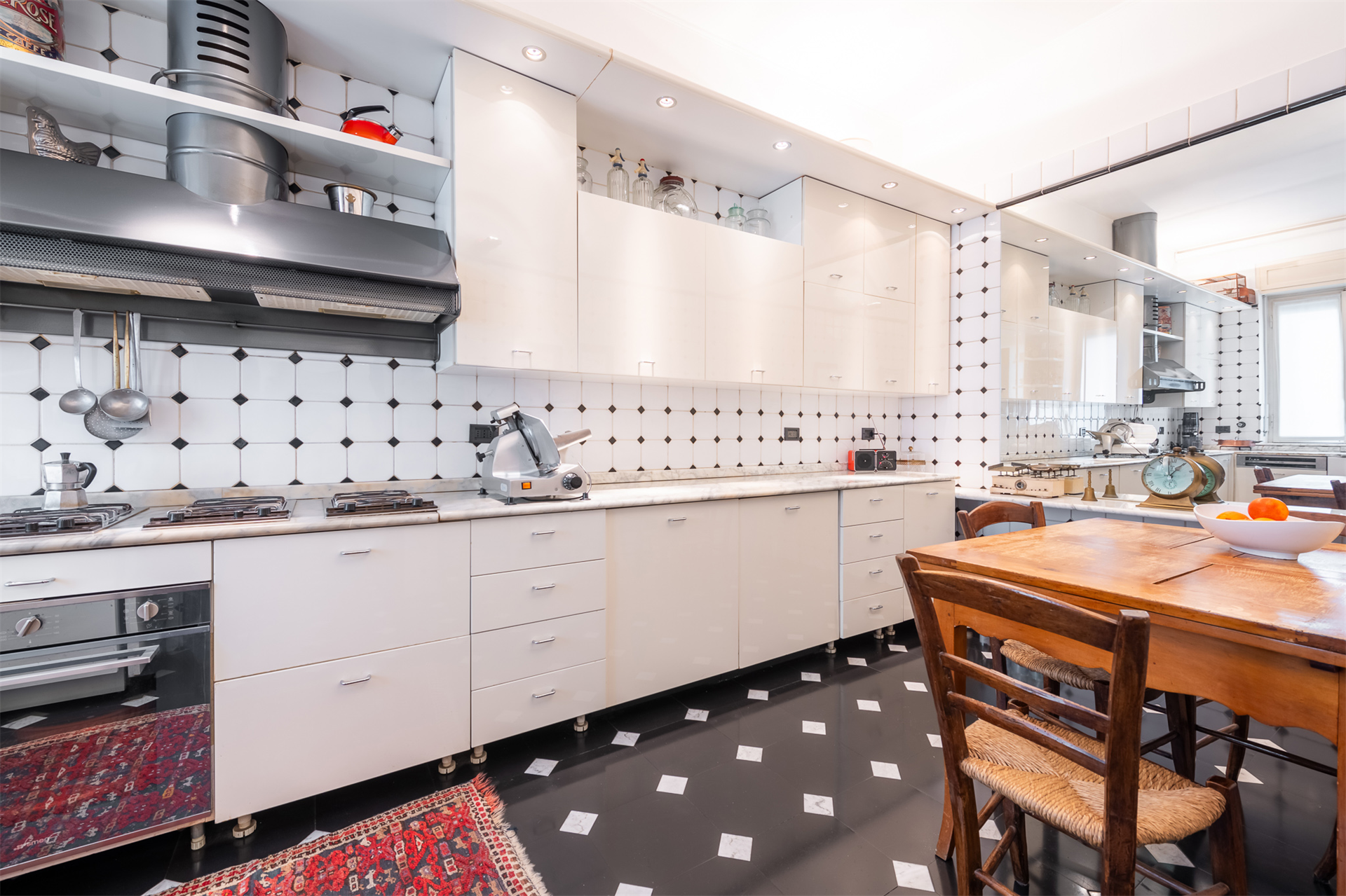 3 Bedroom Apartment/Flat's Image 7