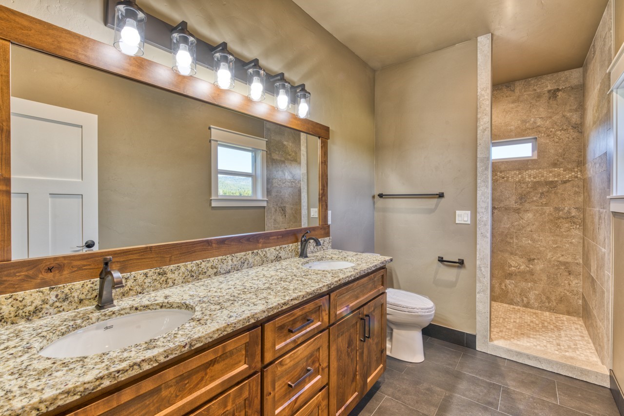 3 Bedroom Single Family Home/House's Image 20
