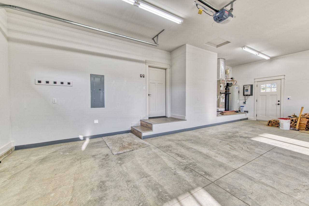 3 Bedroom Single Family Home/House's Image 30