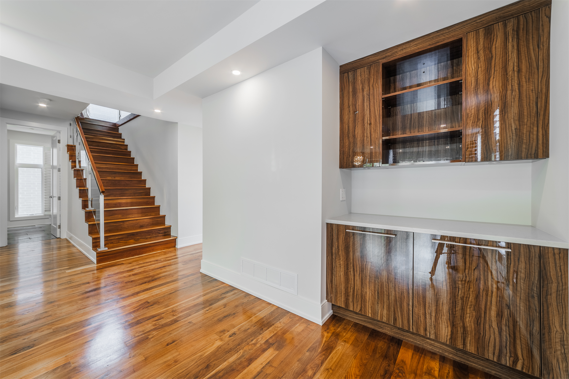 5 Bedroom Single Family Home/House's Image 18