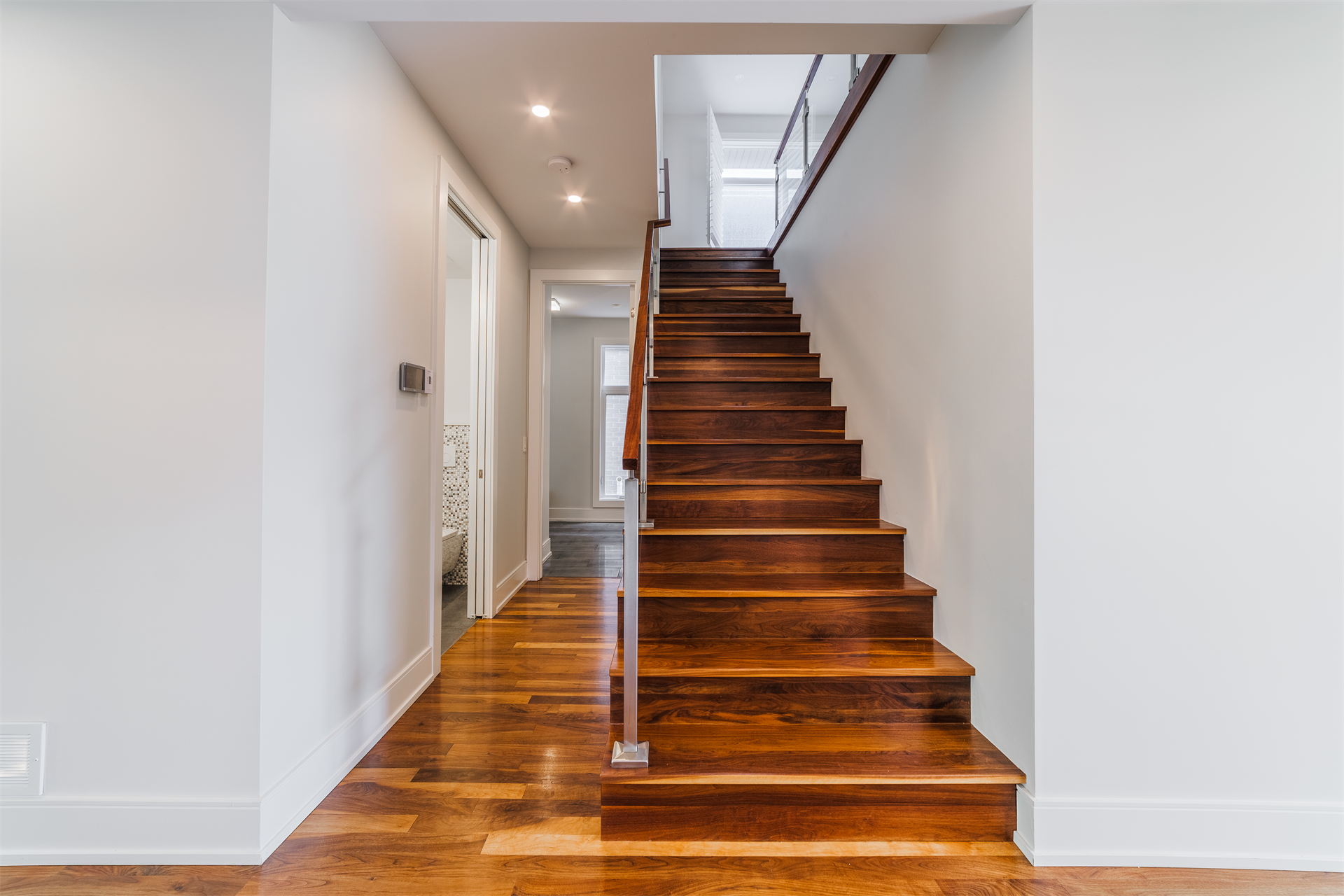 5 Bedroom Single Family Home/House's Image 15
