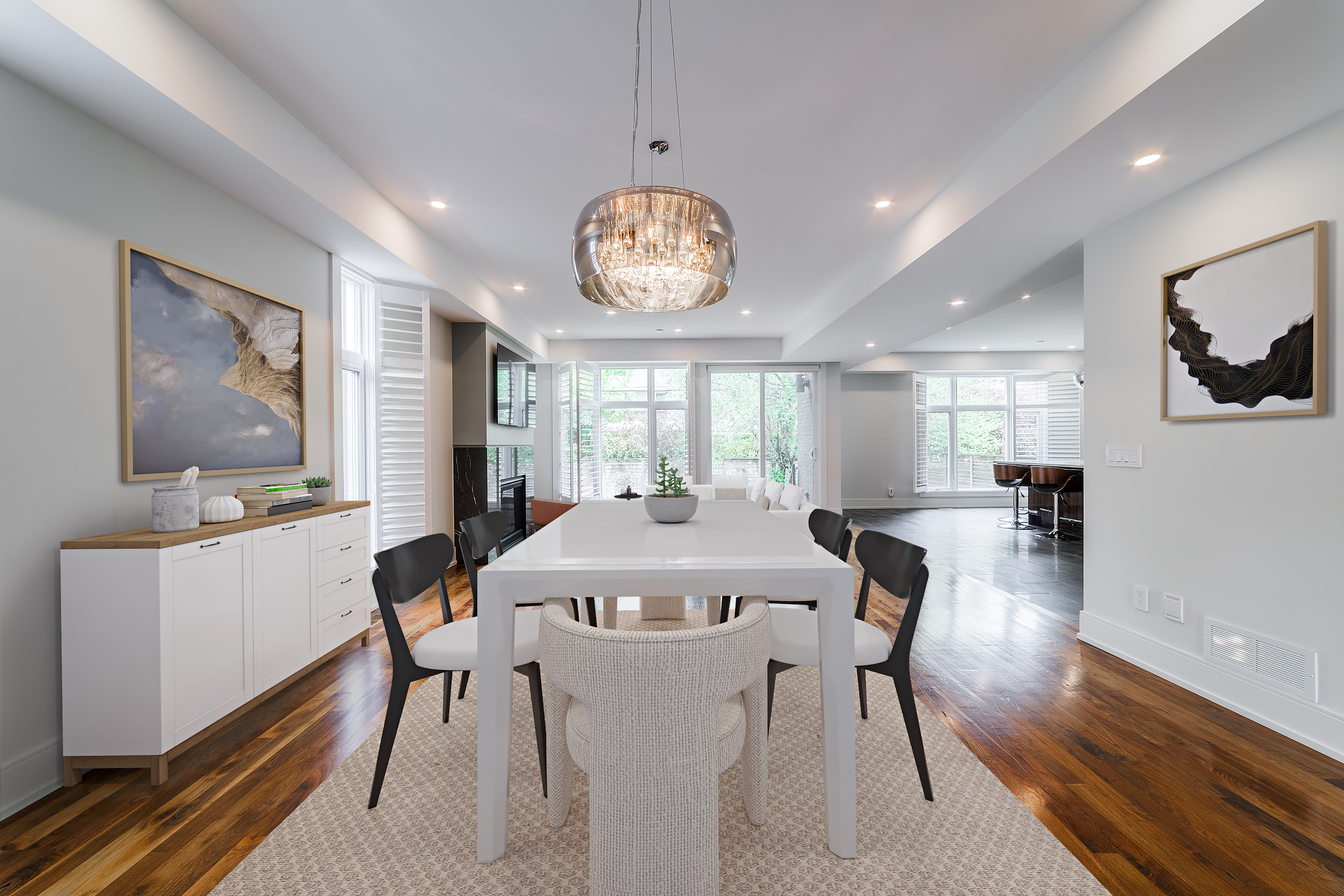 5 Bedroom Single Family Home/House's Image 12