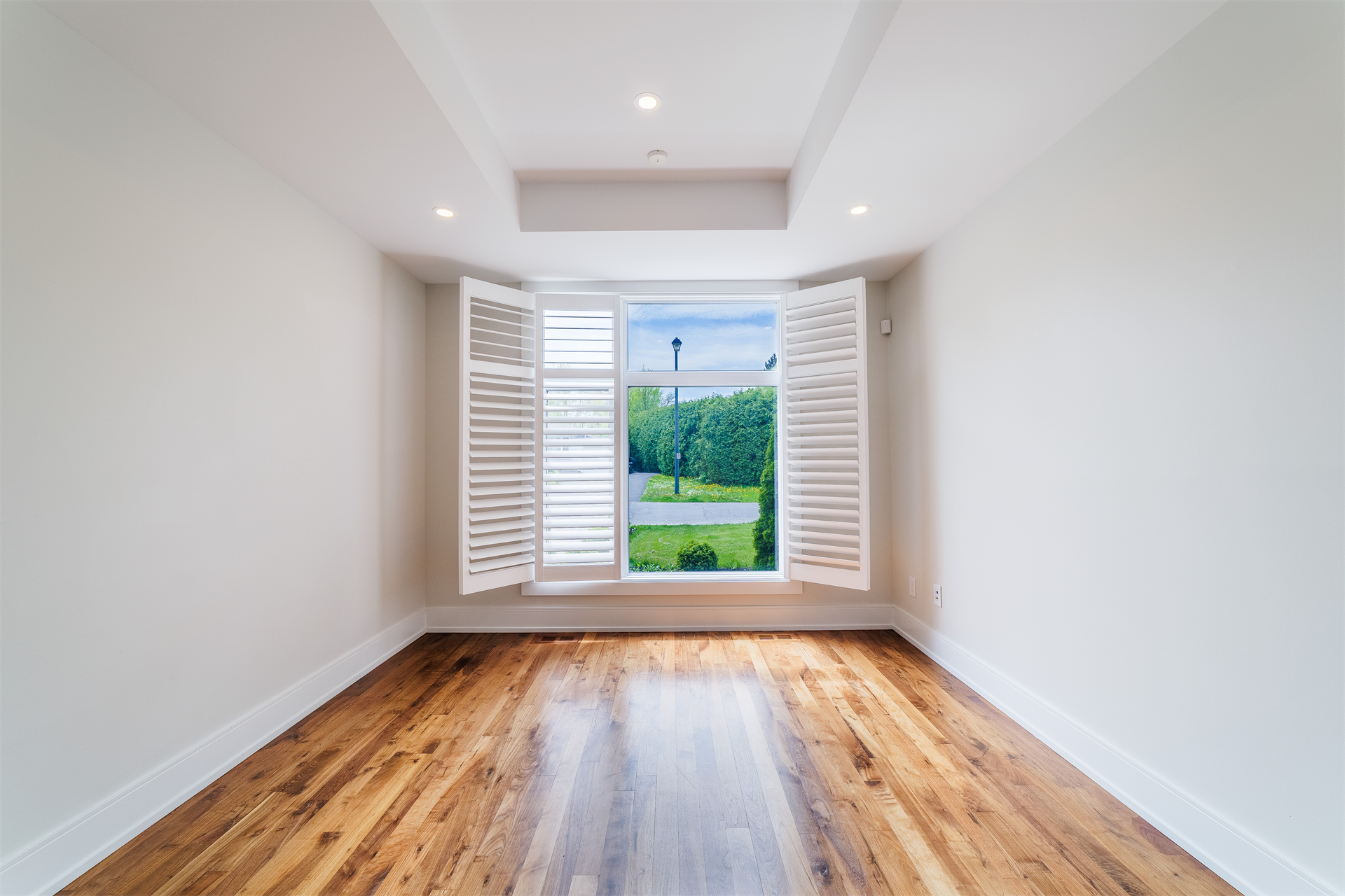 5 Bedroom Single Family Home/House's Image 19