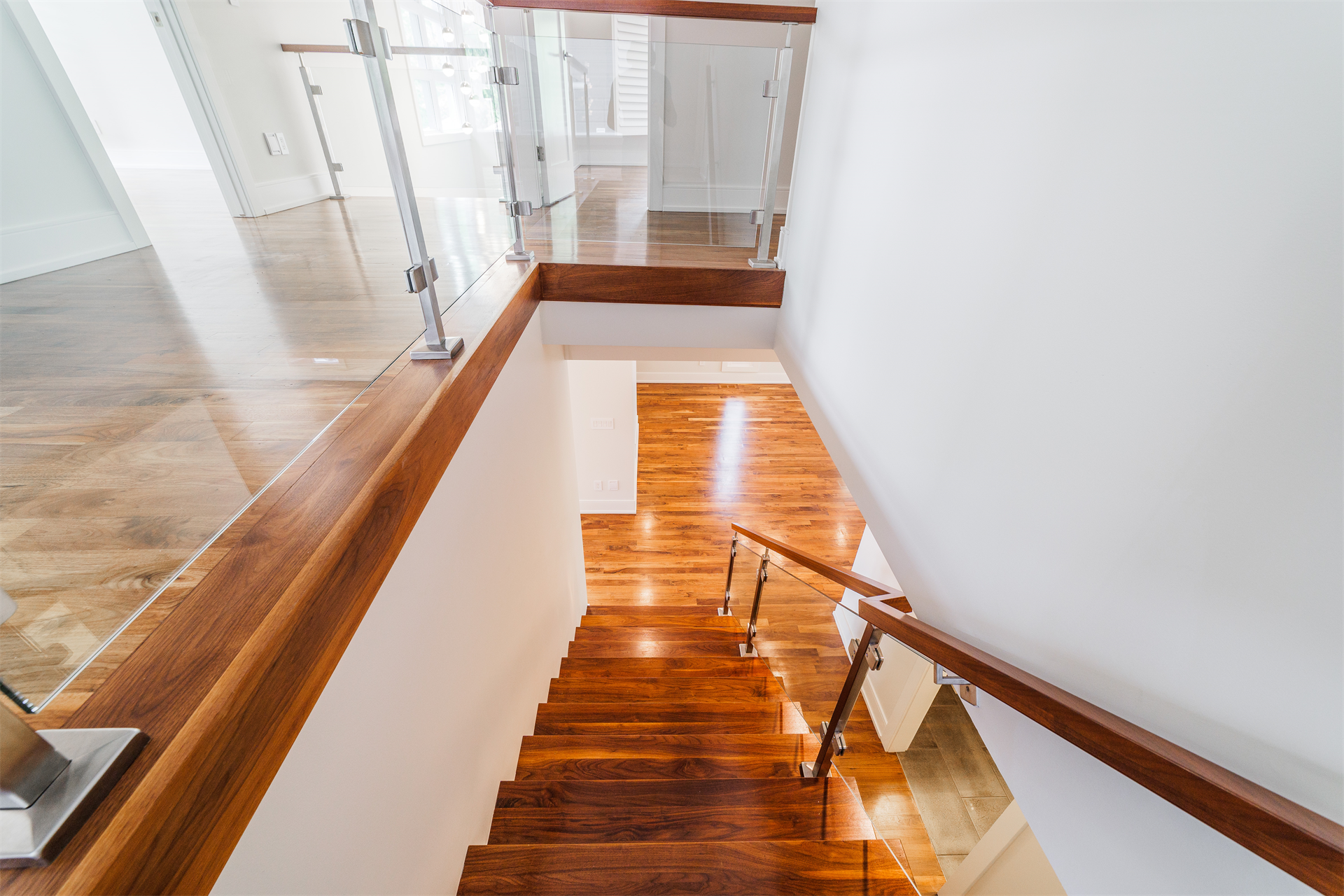 5 Bedroom Single Family Home/House's Image 14