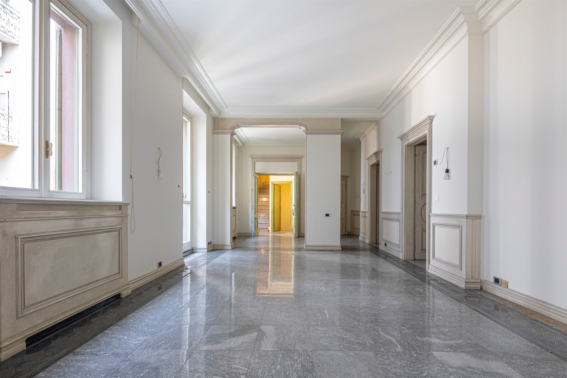 6 Bedroom Building's Image 18