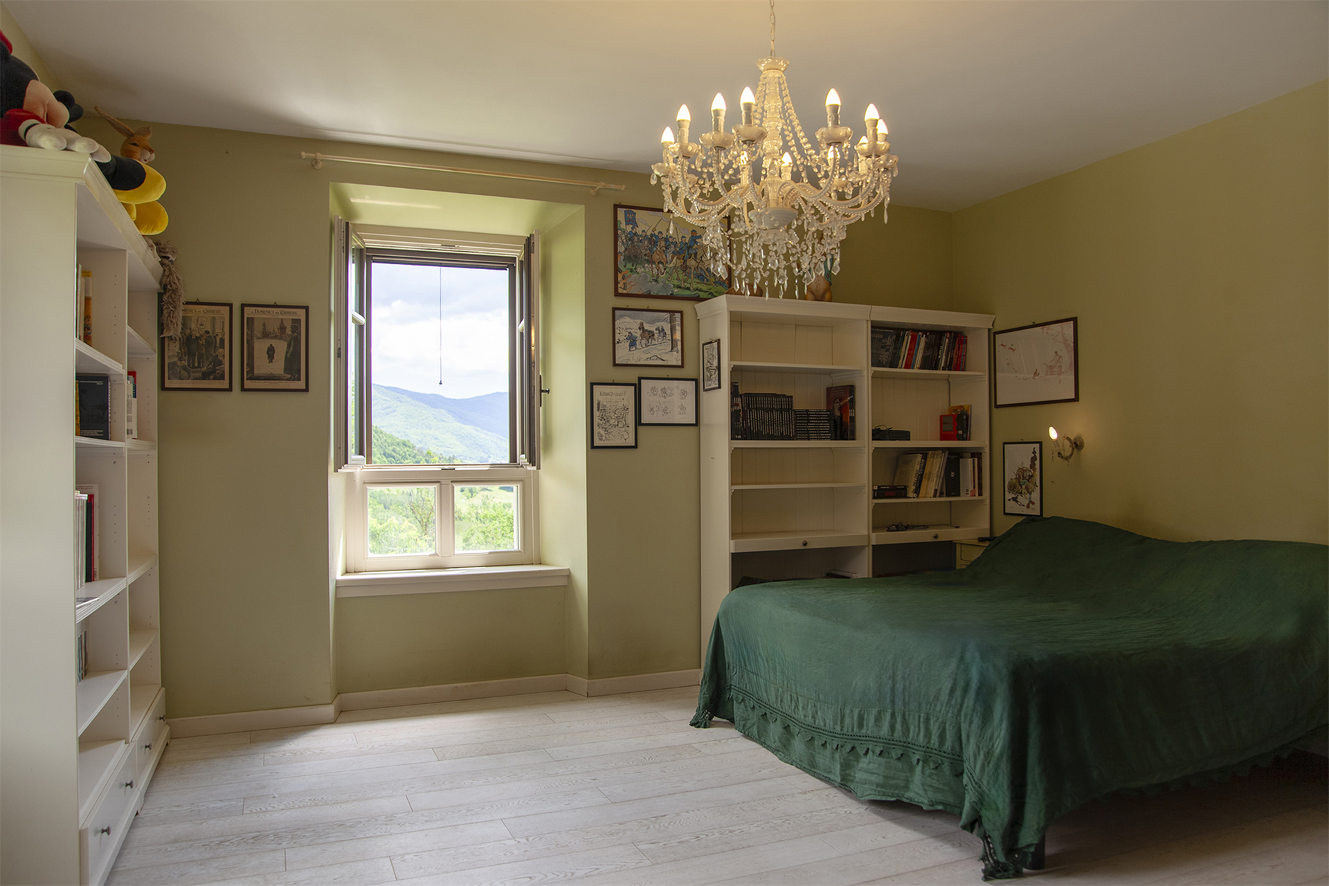 10 Bedroom Villa/Townhouse's Image 24