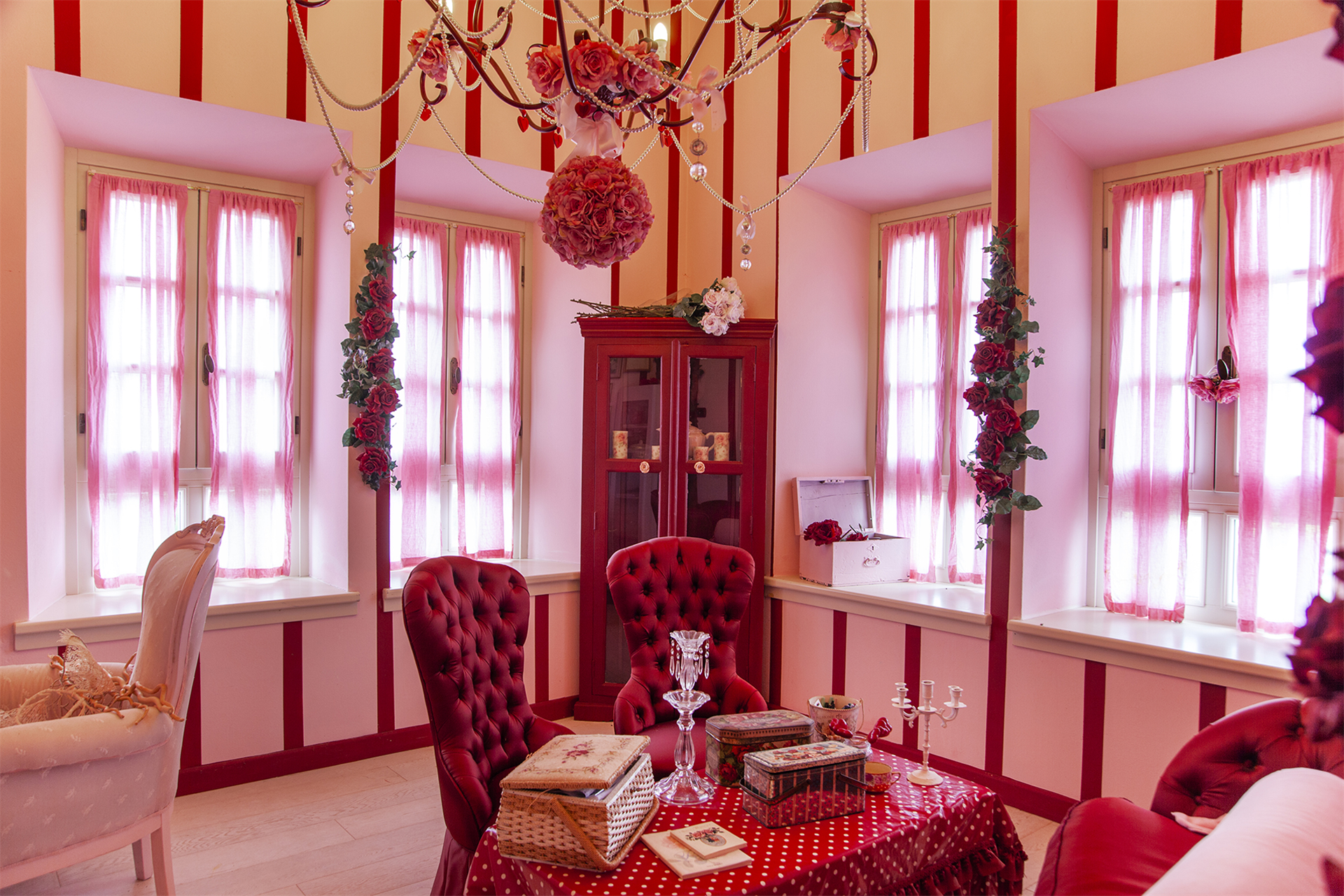 10 Bedroom Villa/Townhouse's Image 31