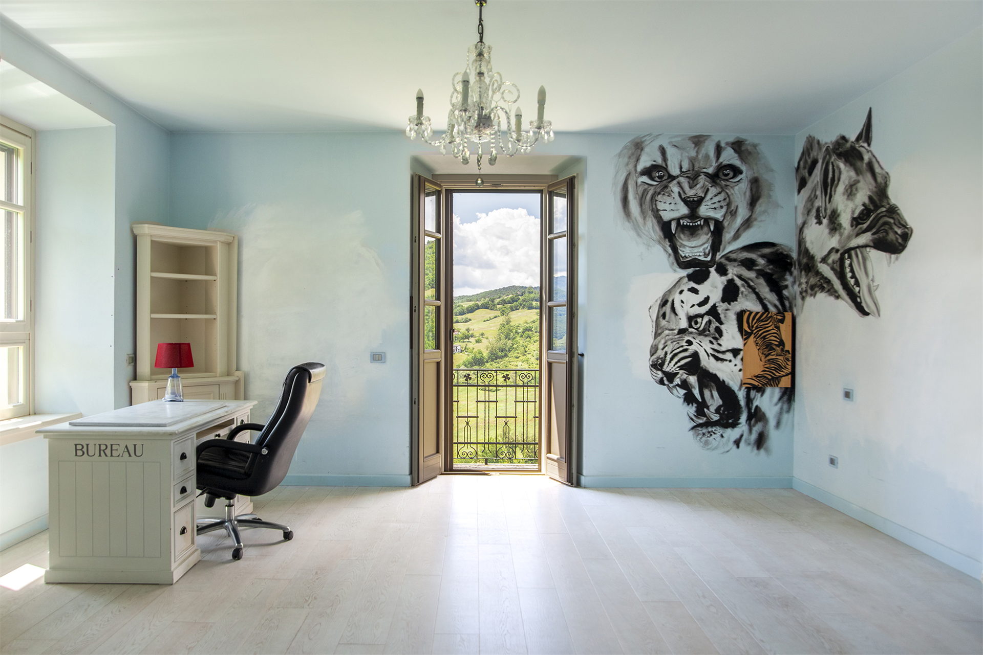 10 Bedroom Villa/Townhouse's Image 28
