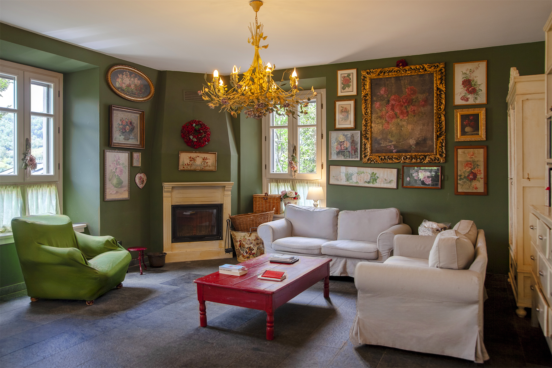 10 Bedroom Villa/Townhouse's Image 5