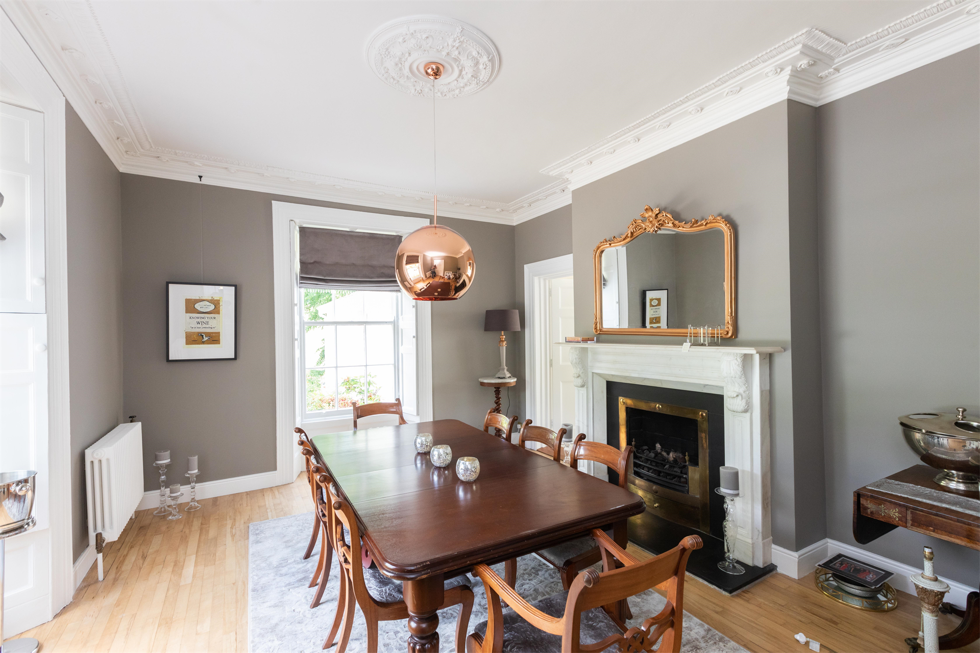 6 Bedroom Single Family Home/House's Image 7
