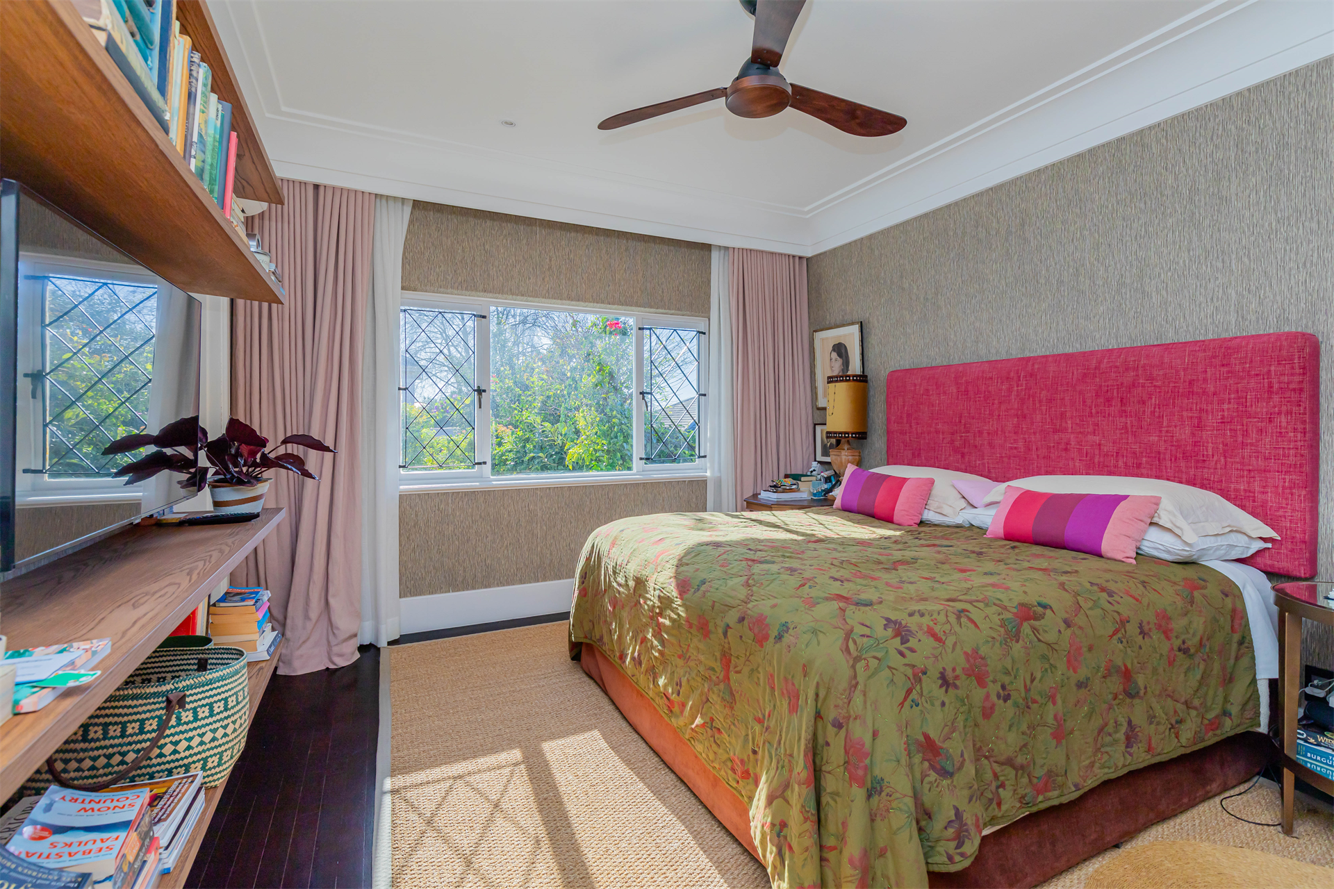 3 Bedroom Single Family Home/House's Image 14