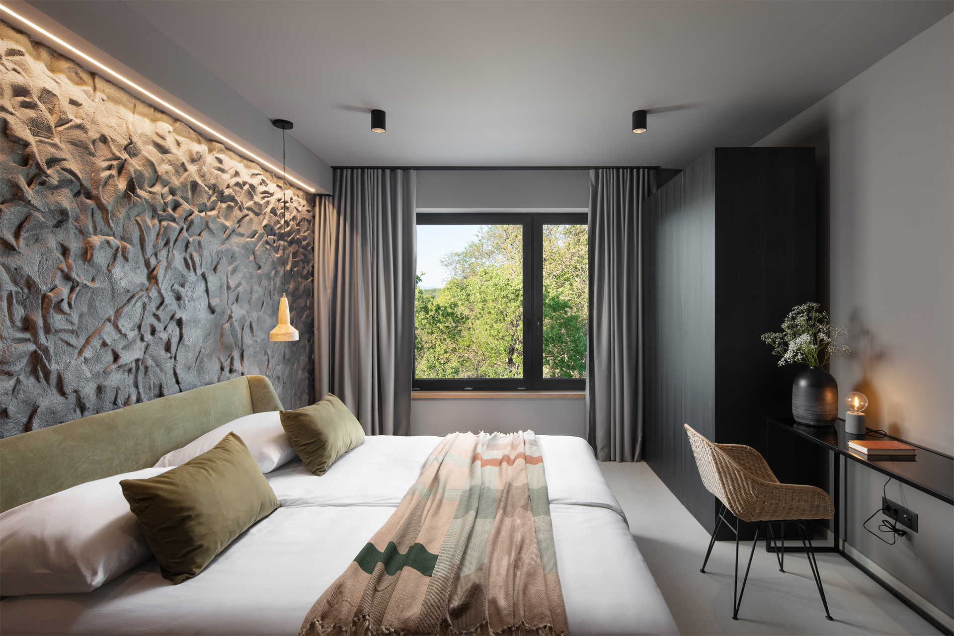3 Bedroom Villa/Townhouse's Image 14
