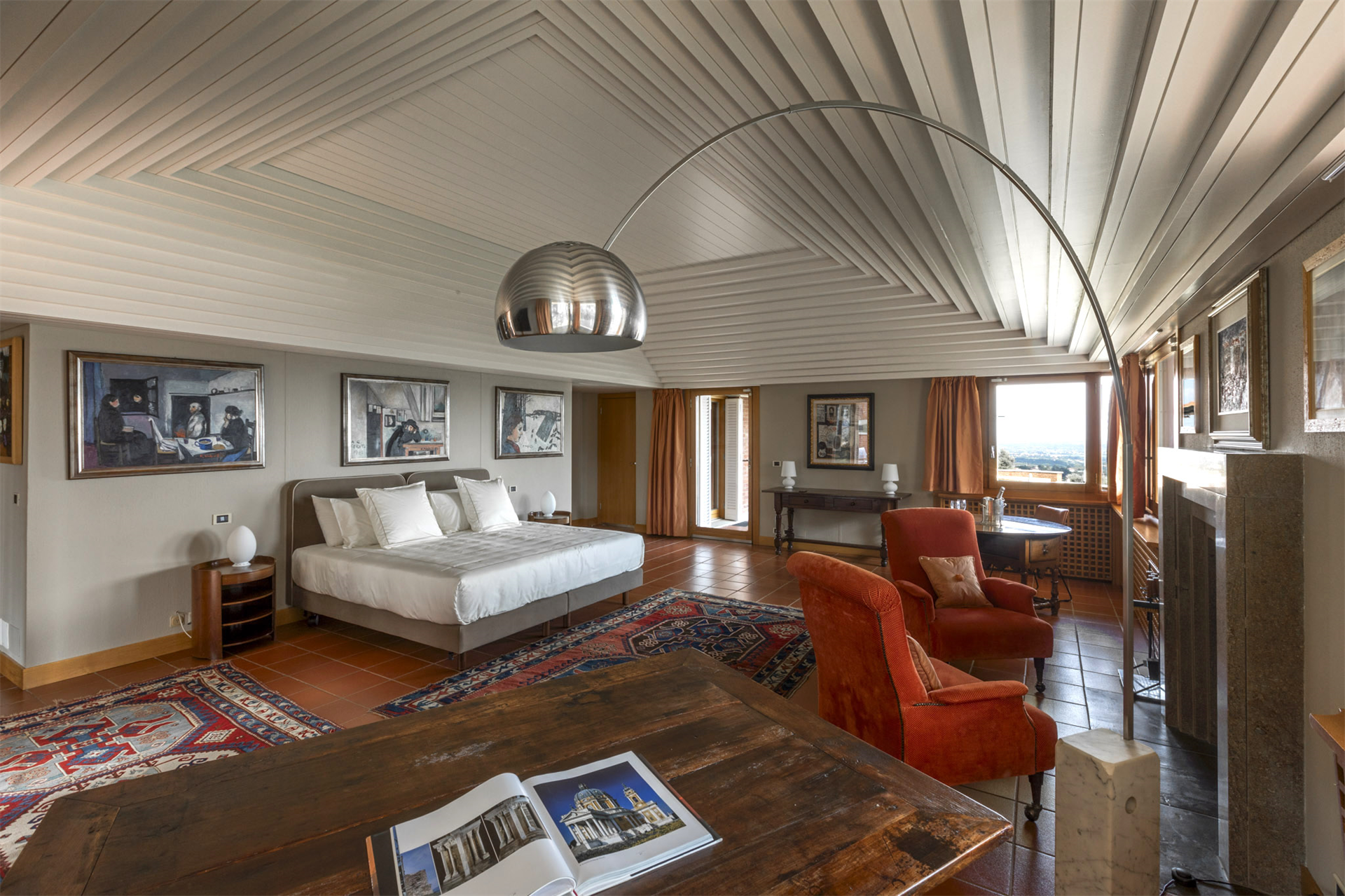 11 Bedroom Villa/Townhouse's Image 24