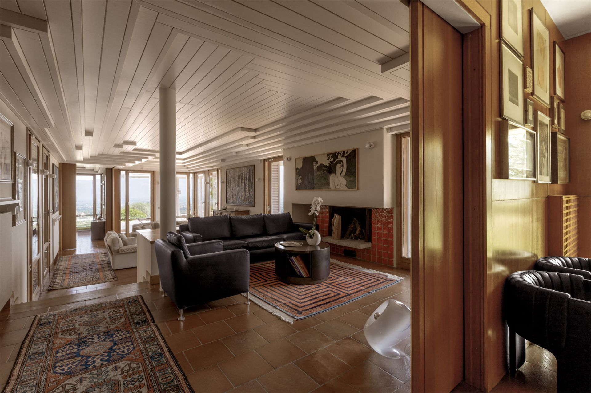 11 Bedroom Villa/Townhouse's Image 16