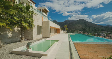 7 Bedroom Villa/Townhouse's Image 4