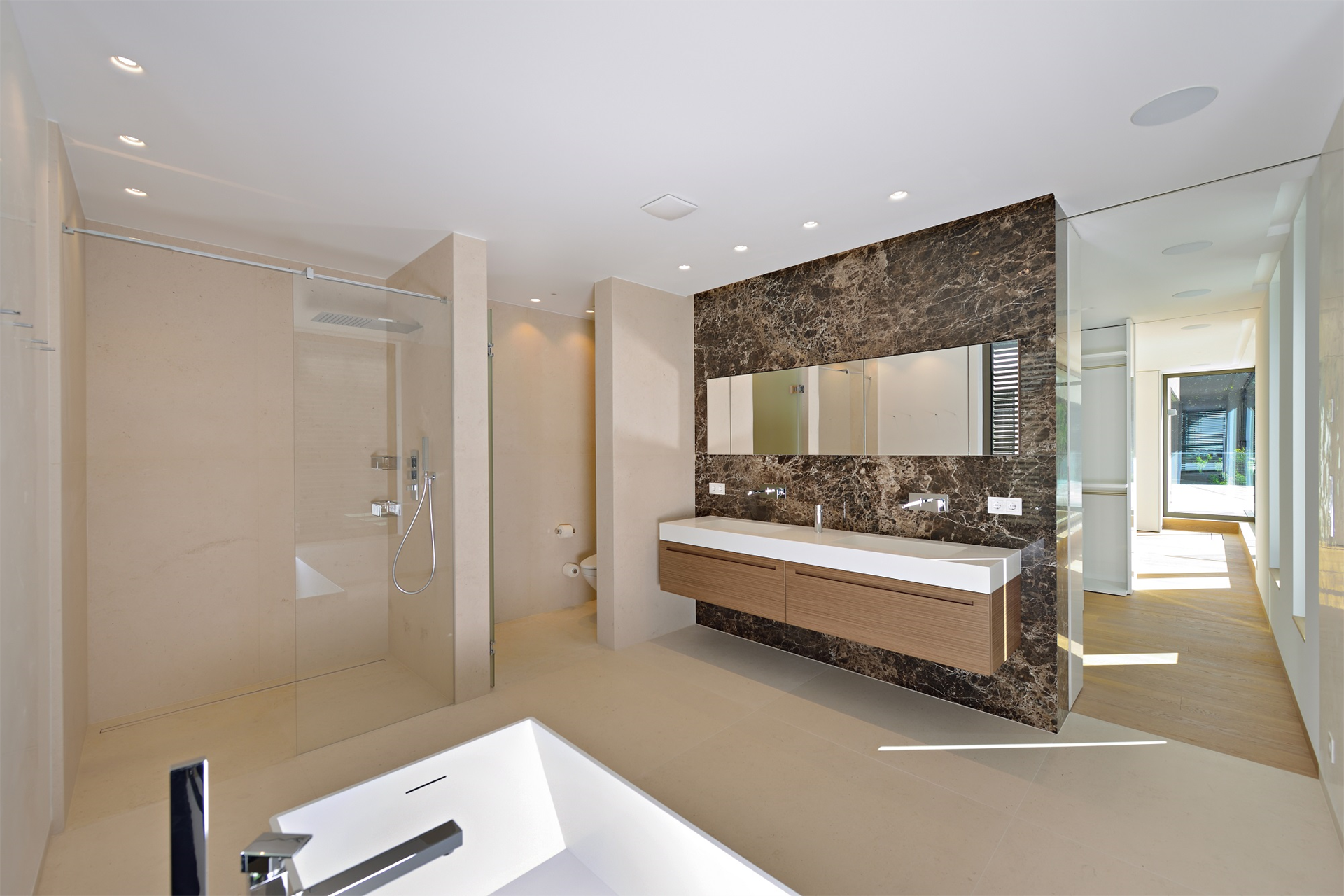 5 Bedroom Villa/Townhouse's Image 16