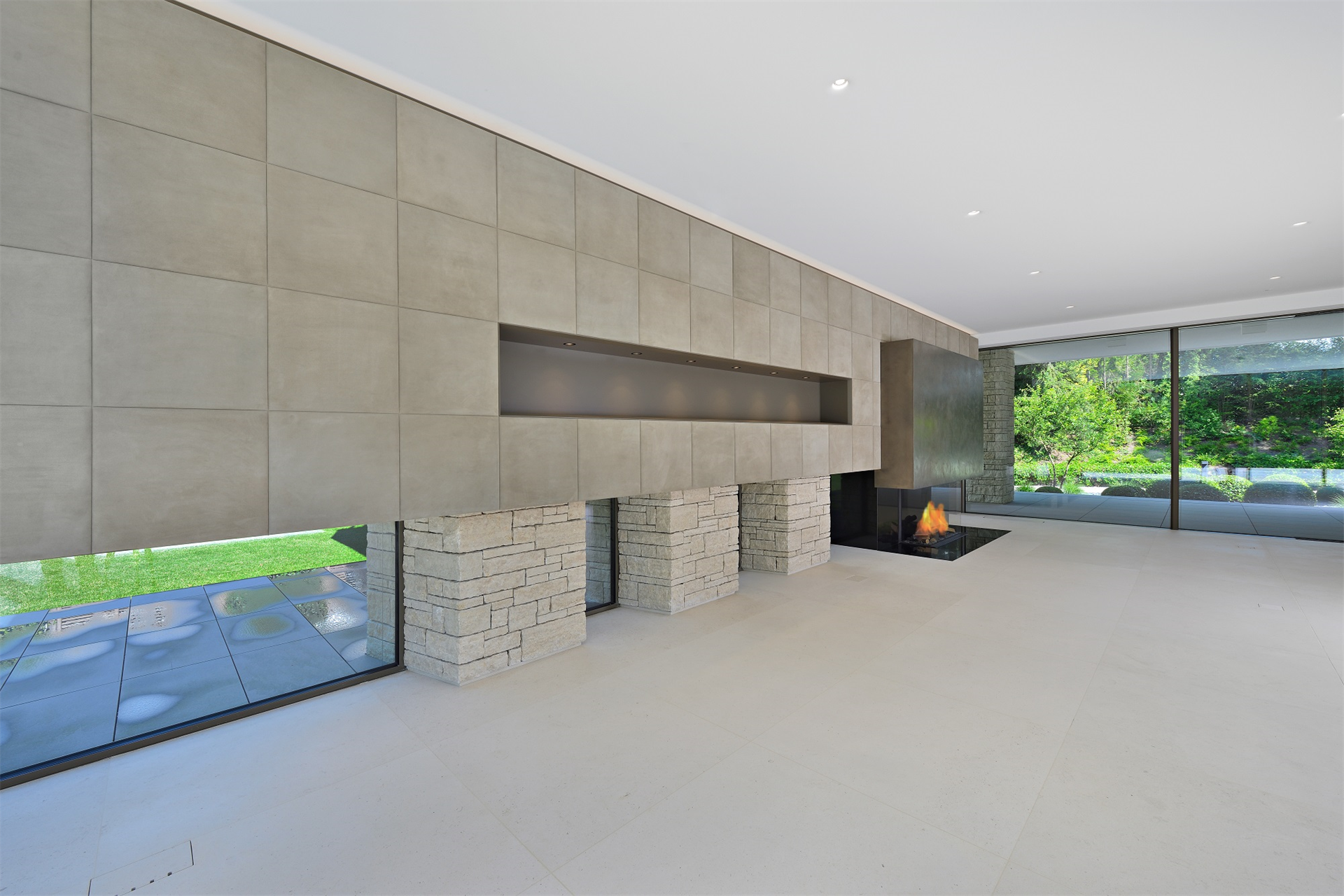5 Bedroom Villa/Townhouse's Image 8