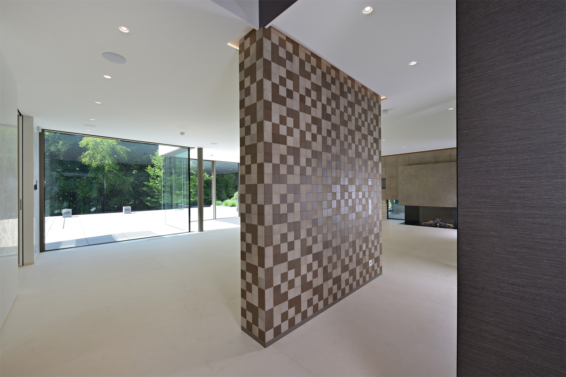 5 Bedroom Villa/Townhouse's Image 7