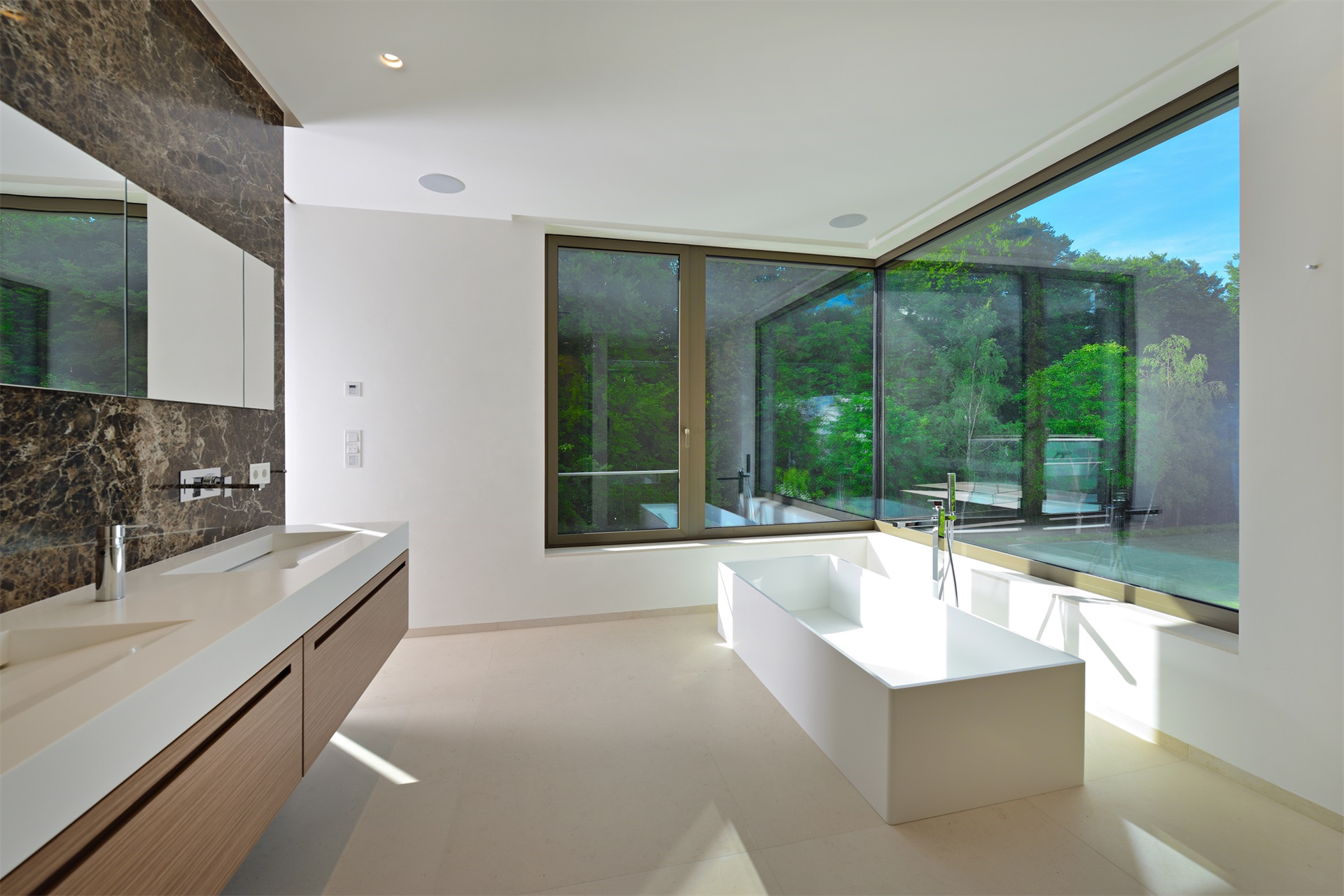 5 Bedroom Villa/Townhouse's Image 17