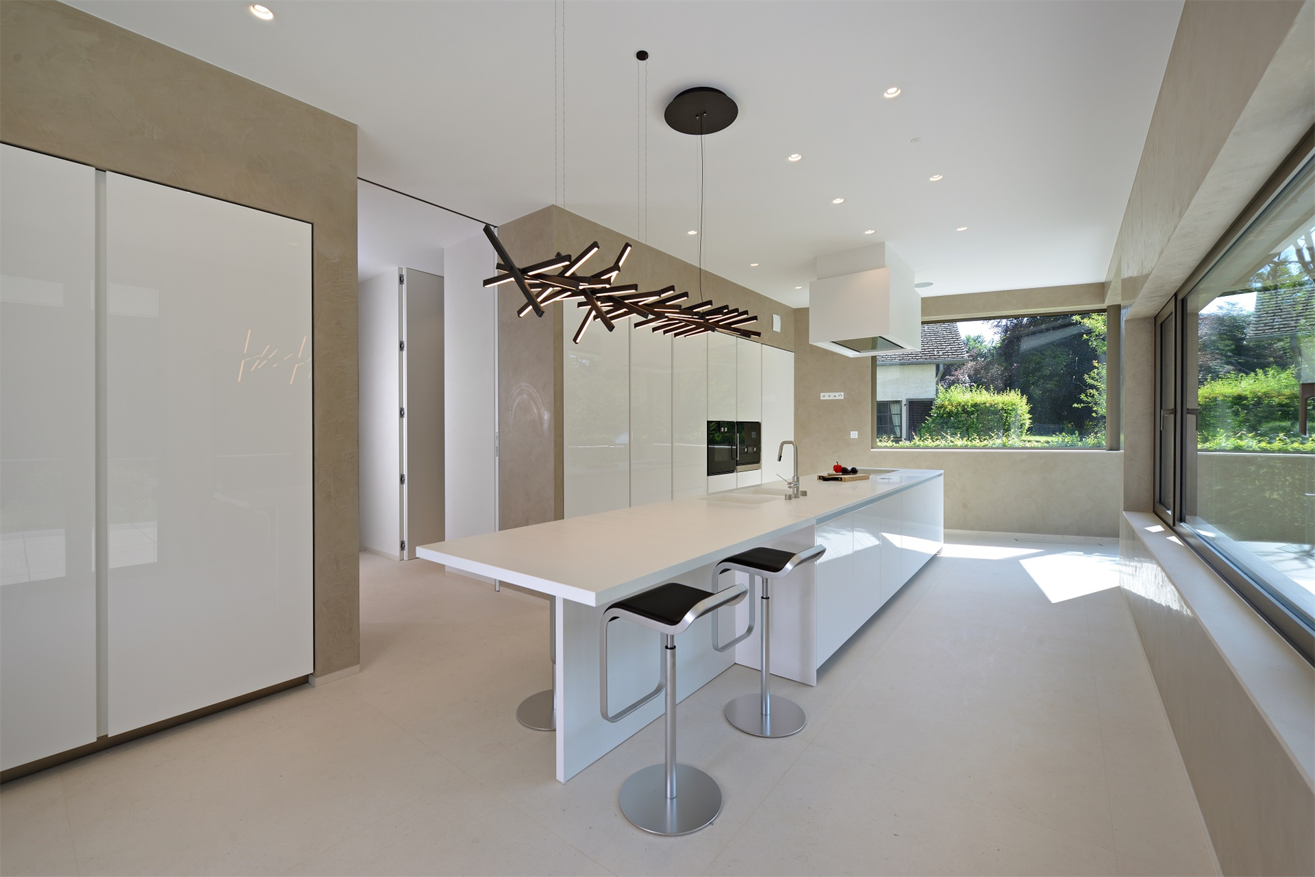5 Bedroom Villa/Townhouse's Image 9