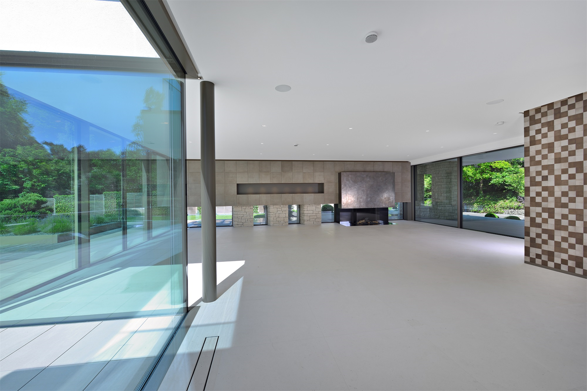 5 Bedroom Villa/Townhouse's Image 5
