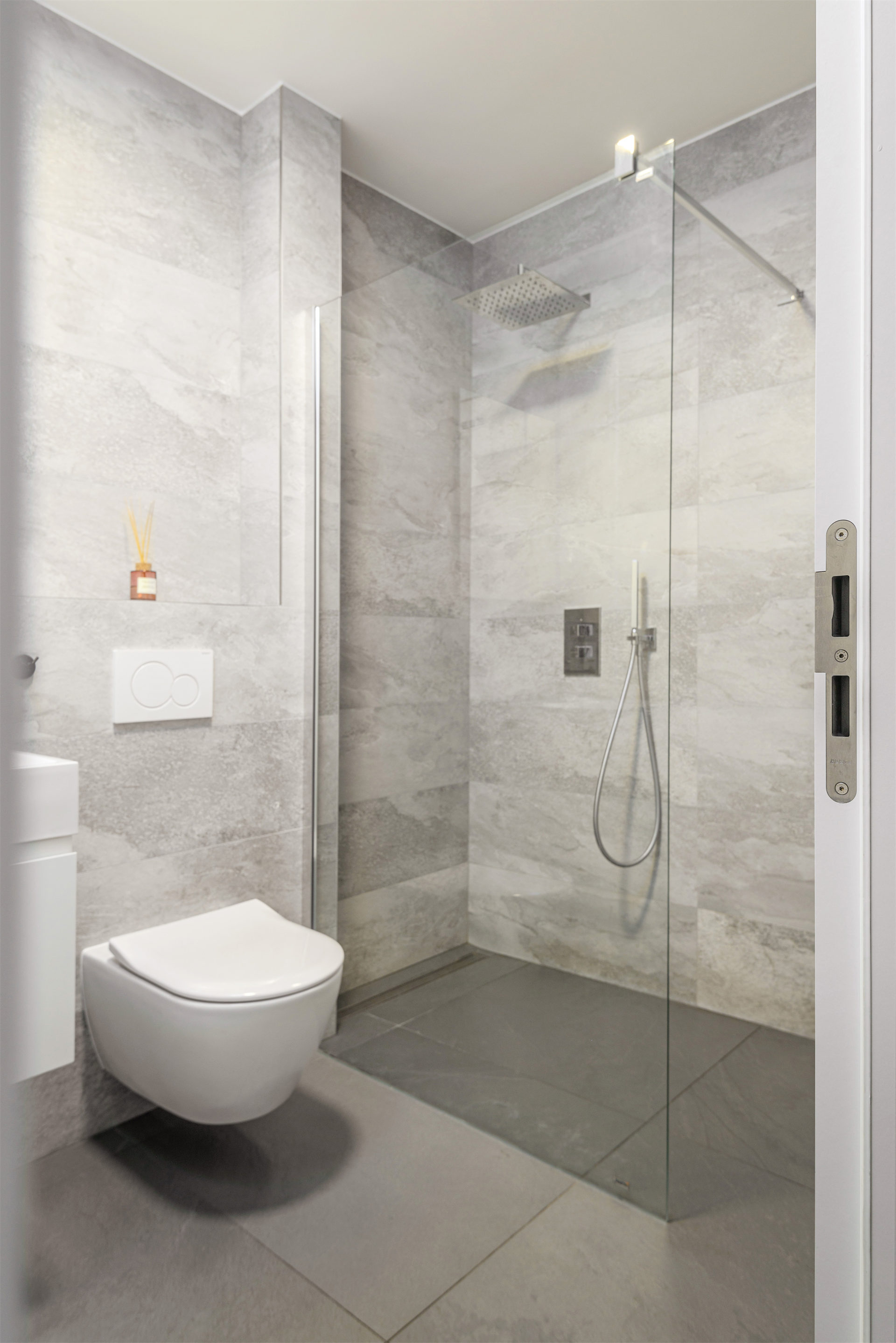 2 Bedroom Apartment/Flat's Image 3