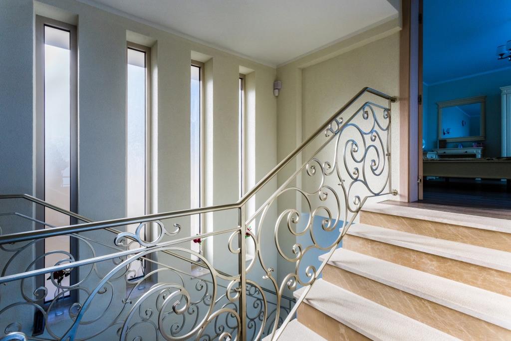 5 Bedroom Villa/Townhouse's Image 8